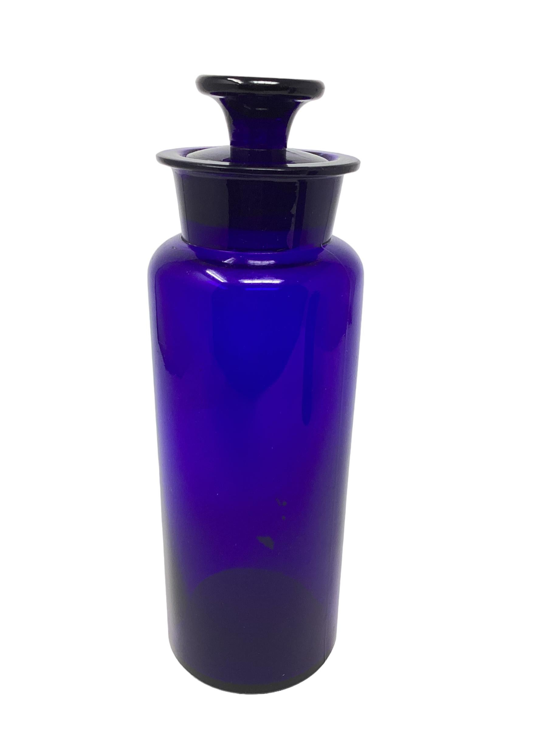 Early 20th Century Set of Vintage English Cobalt Blue Apothecary Jars  For Sale