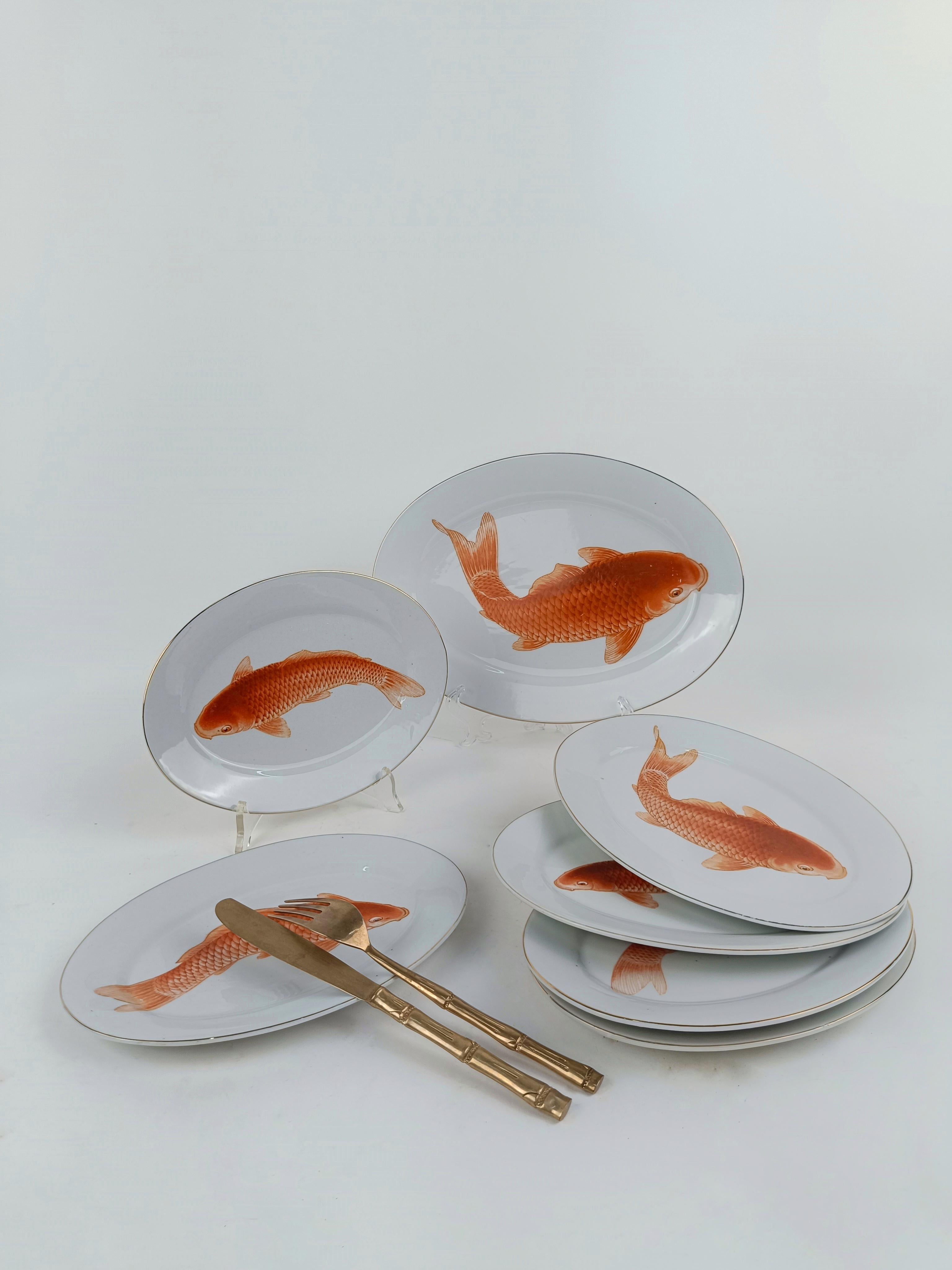 Set of Vintage Fish Service Plates in Bavarian Porcelain with Japanese decor For Sale 6