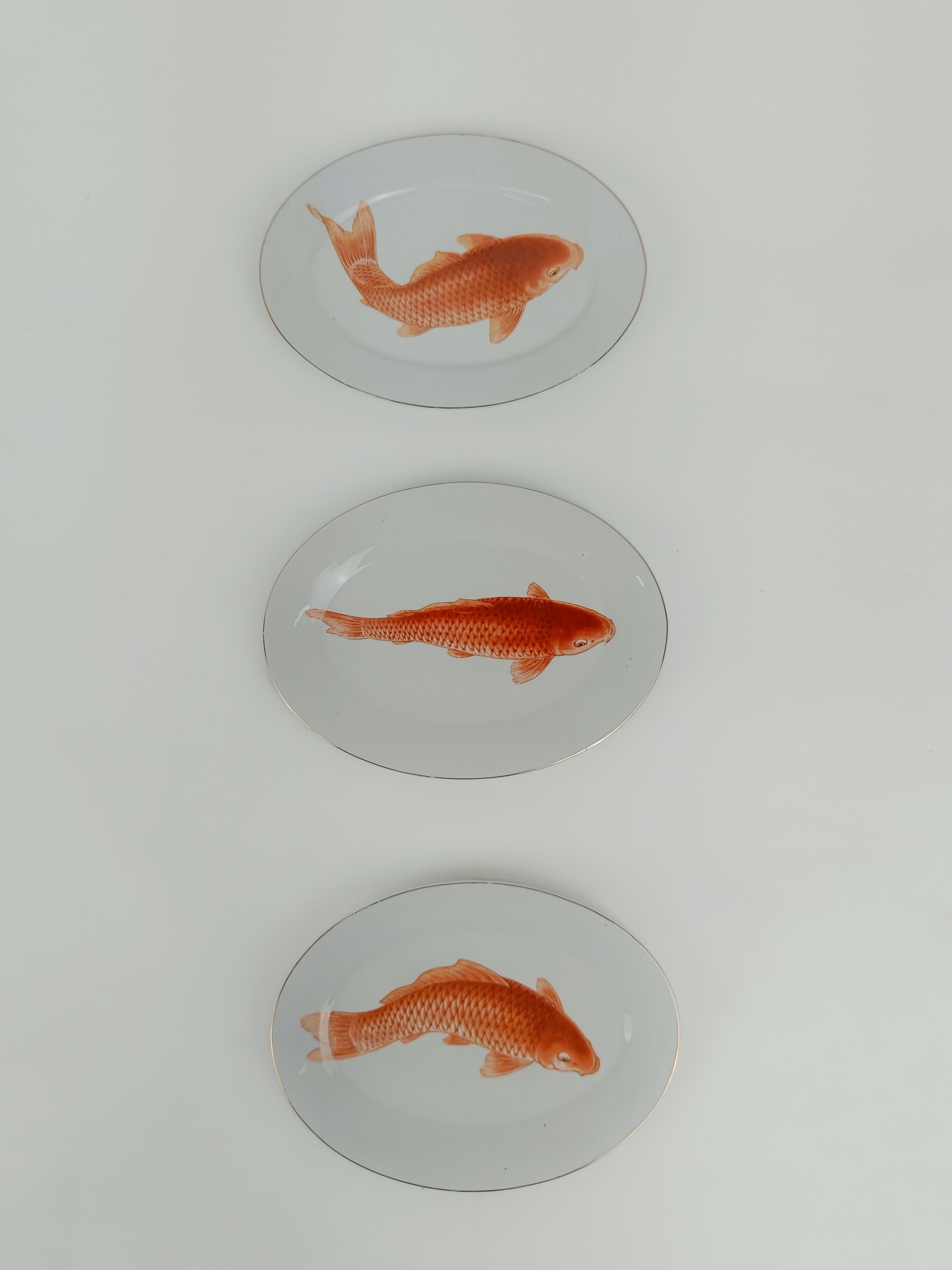 Set of Vintage Fish Service Plates in Bavarian Porcelain with Japanese decor For Sale 1