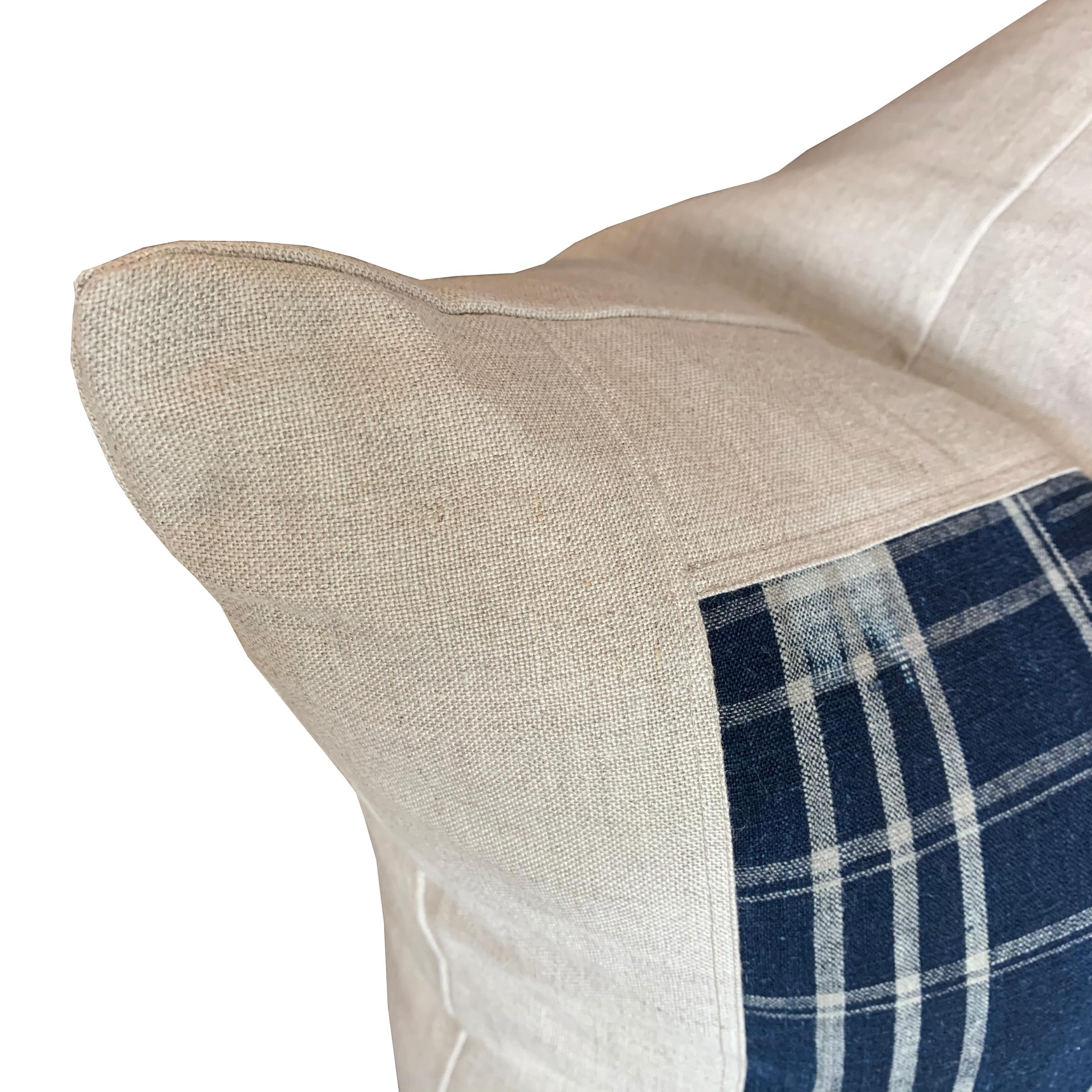 Set of Vintage Japanese Indigo Plaid Pillows In New Condition In Chicago, IL