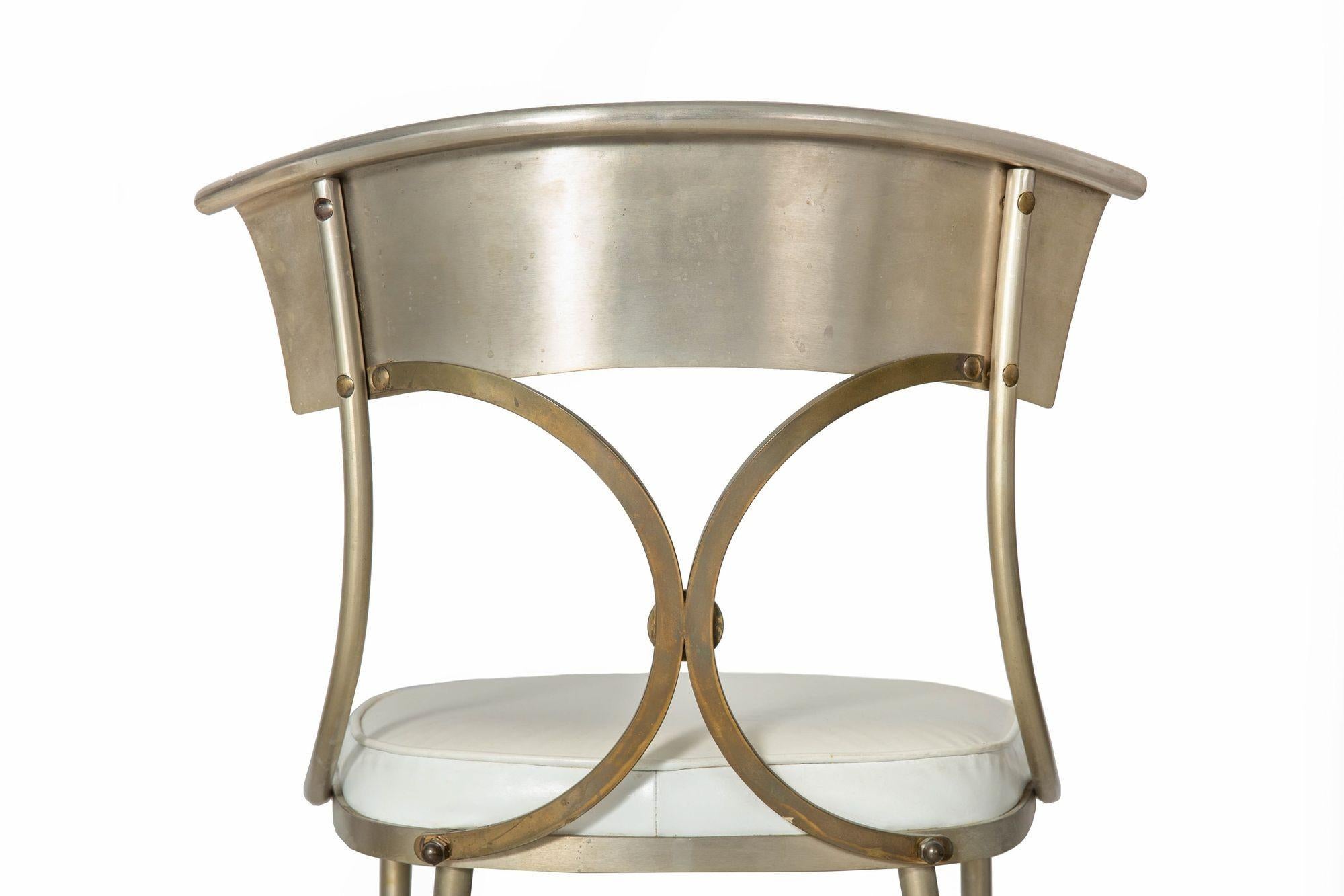 20ième siècle Ensemble de chaises de salle à manger en acier et laiton du milieu du siècle, probablement Maison Jansen en vente
