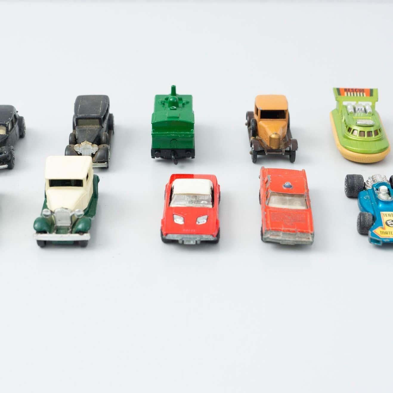 Set von Vintage-Spielzeugwagen in passender Schachtel, um 1960 (Französisch) im Angebot