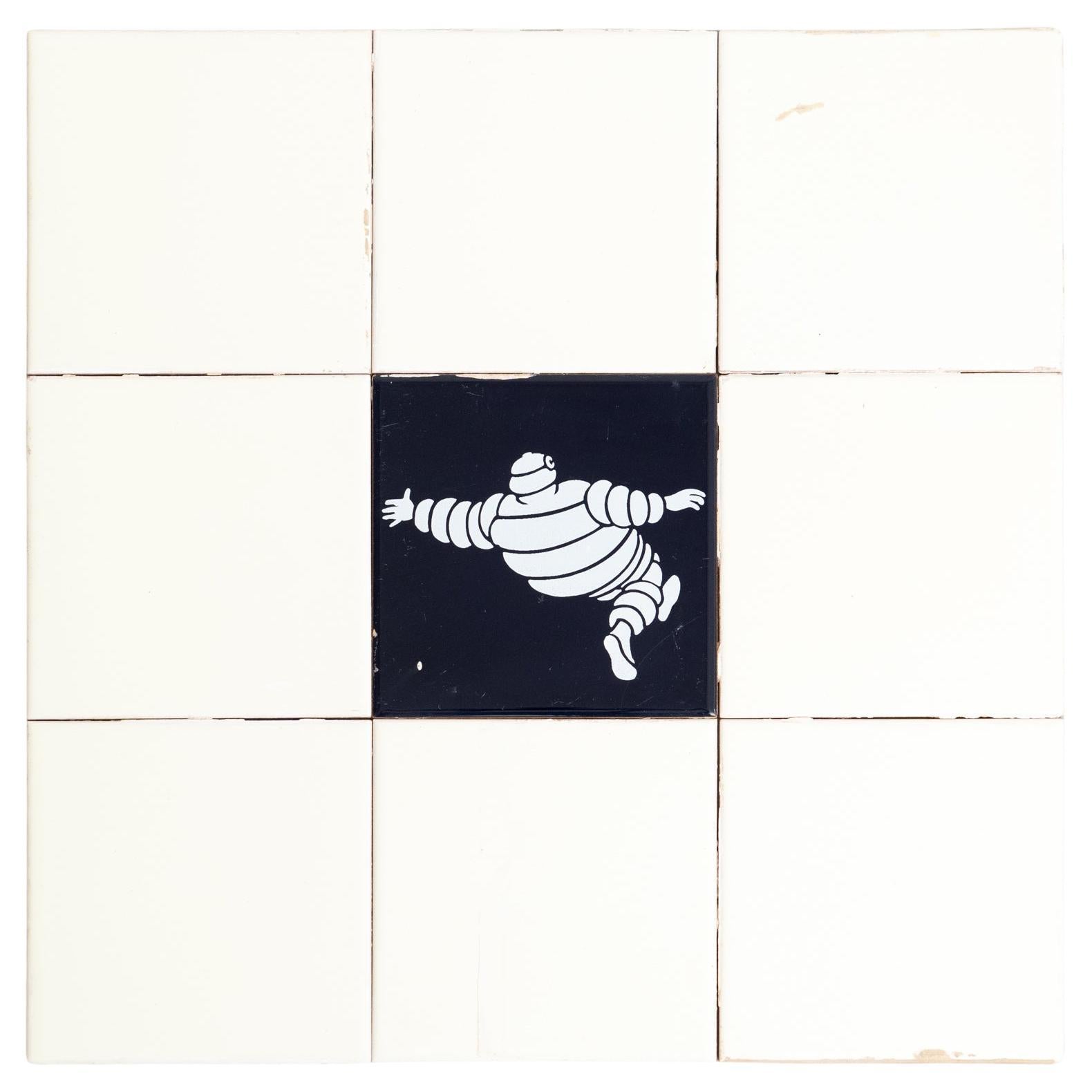 Juego de baldosas vintage Michelin Man, hacia 1960 en venta