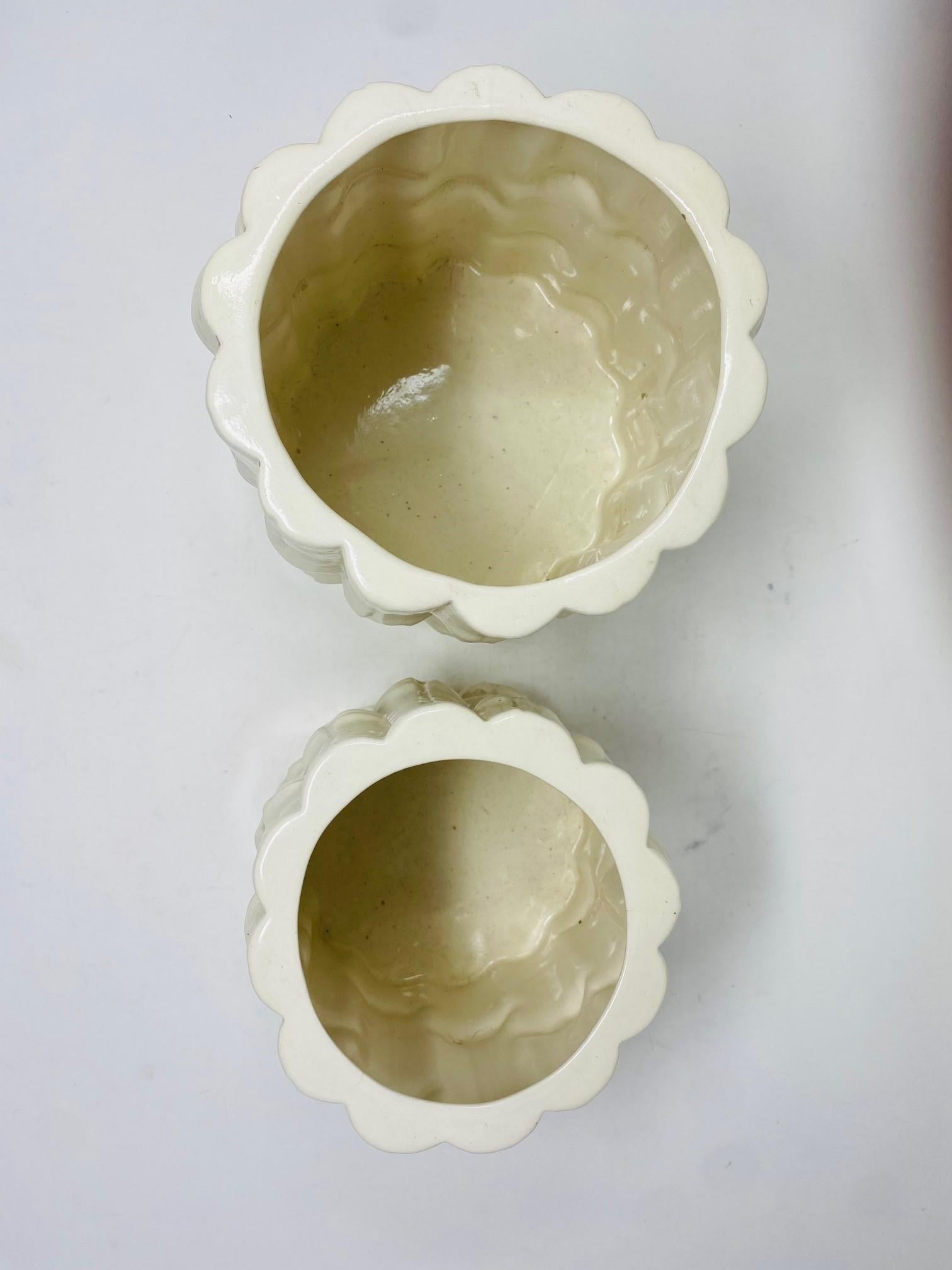 Fin du 20e siècle Ensemble de vases en bambou en céramique blanche du milieu du siècle dernier en vente