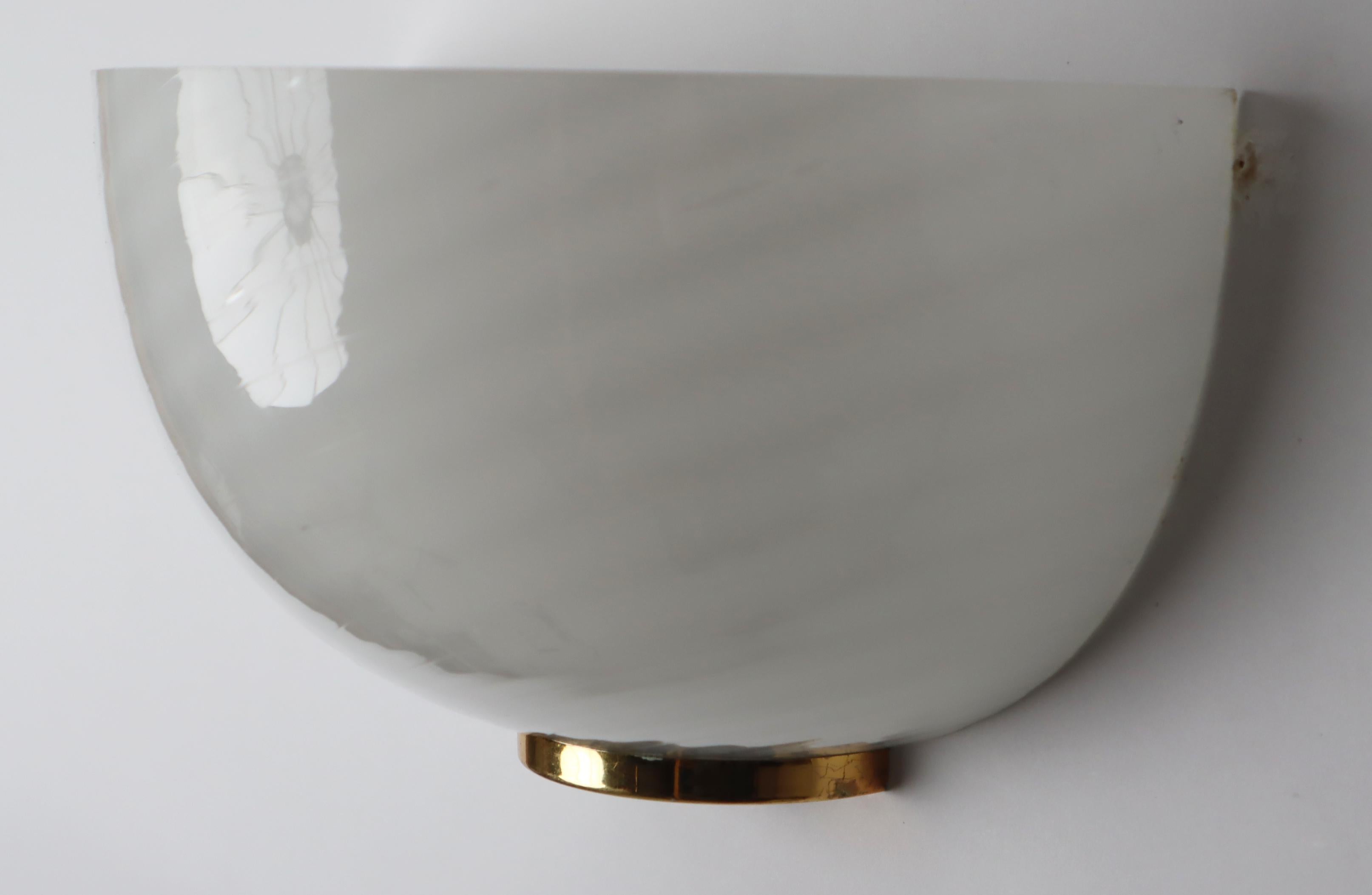 Satz weißer Murano-Wandleuchten im Vintage-Stil, Italien 1980er Jahre (Metall) im Angebot