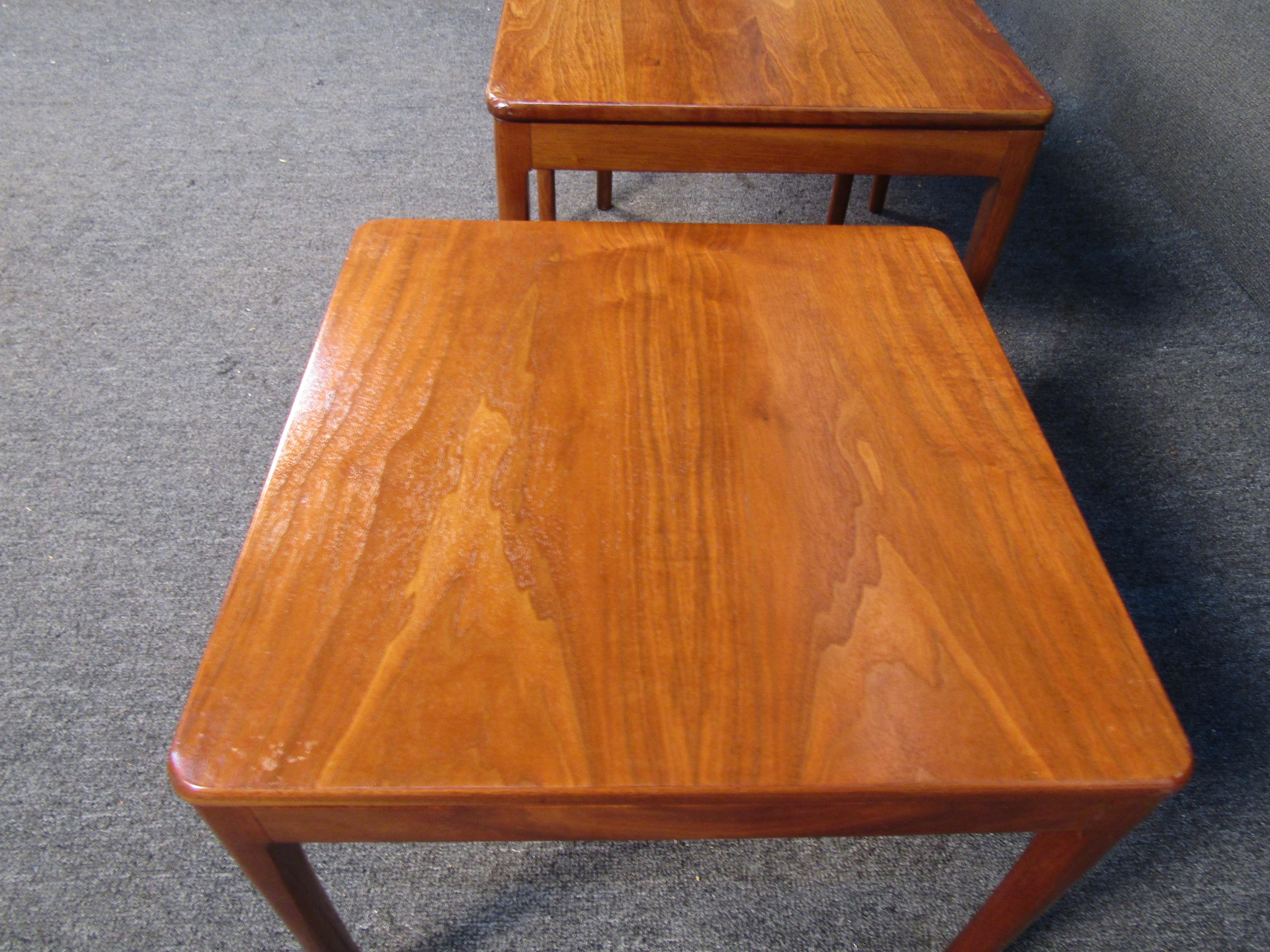 20th Century Set of Vintage Nesting Tables by Drexel For Sale
