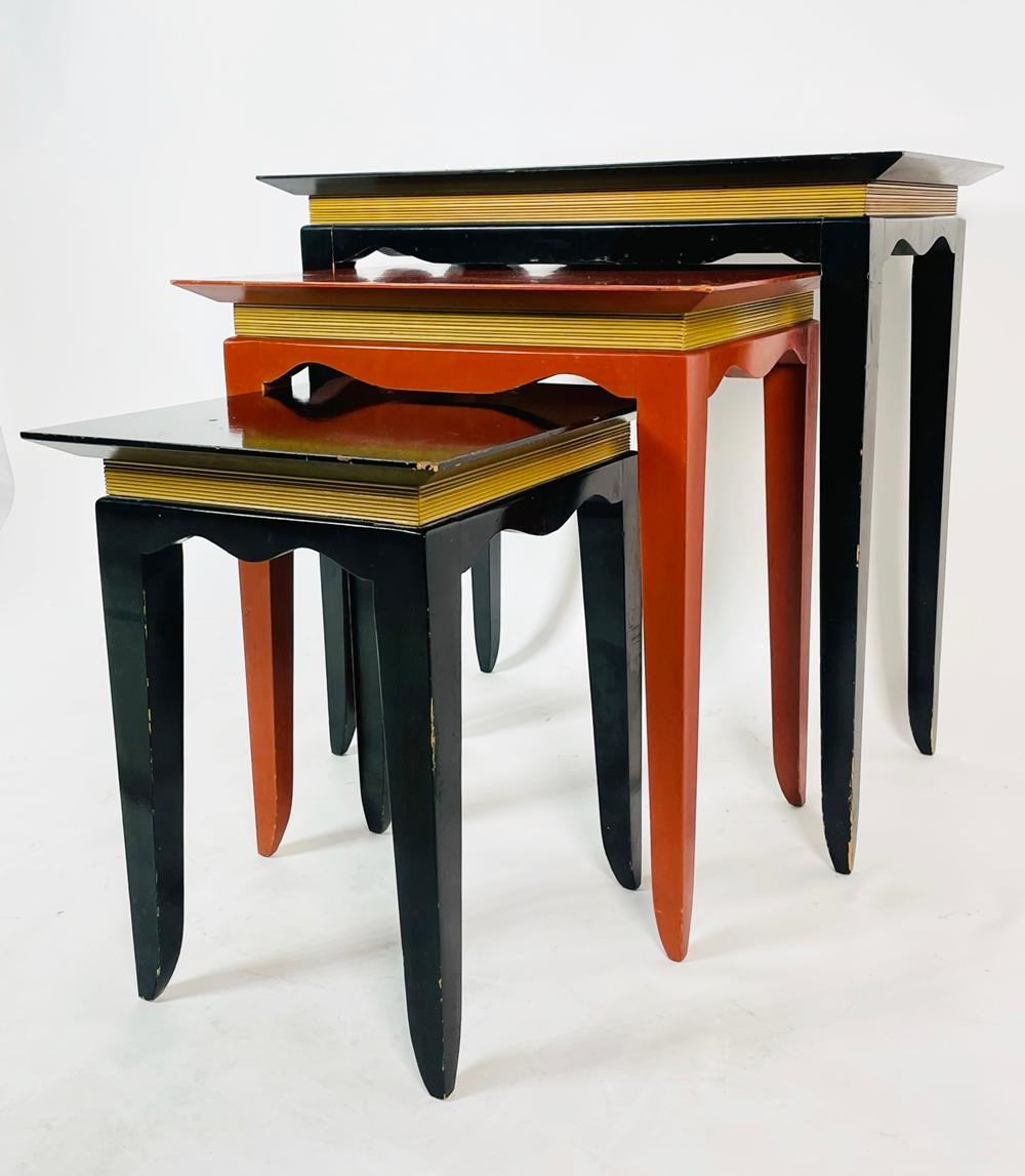 Set of Vintage Nesting Tables In Fair Condition In Los Angeles, CA