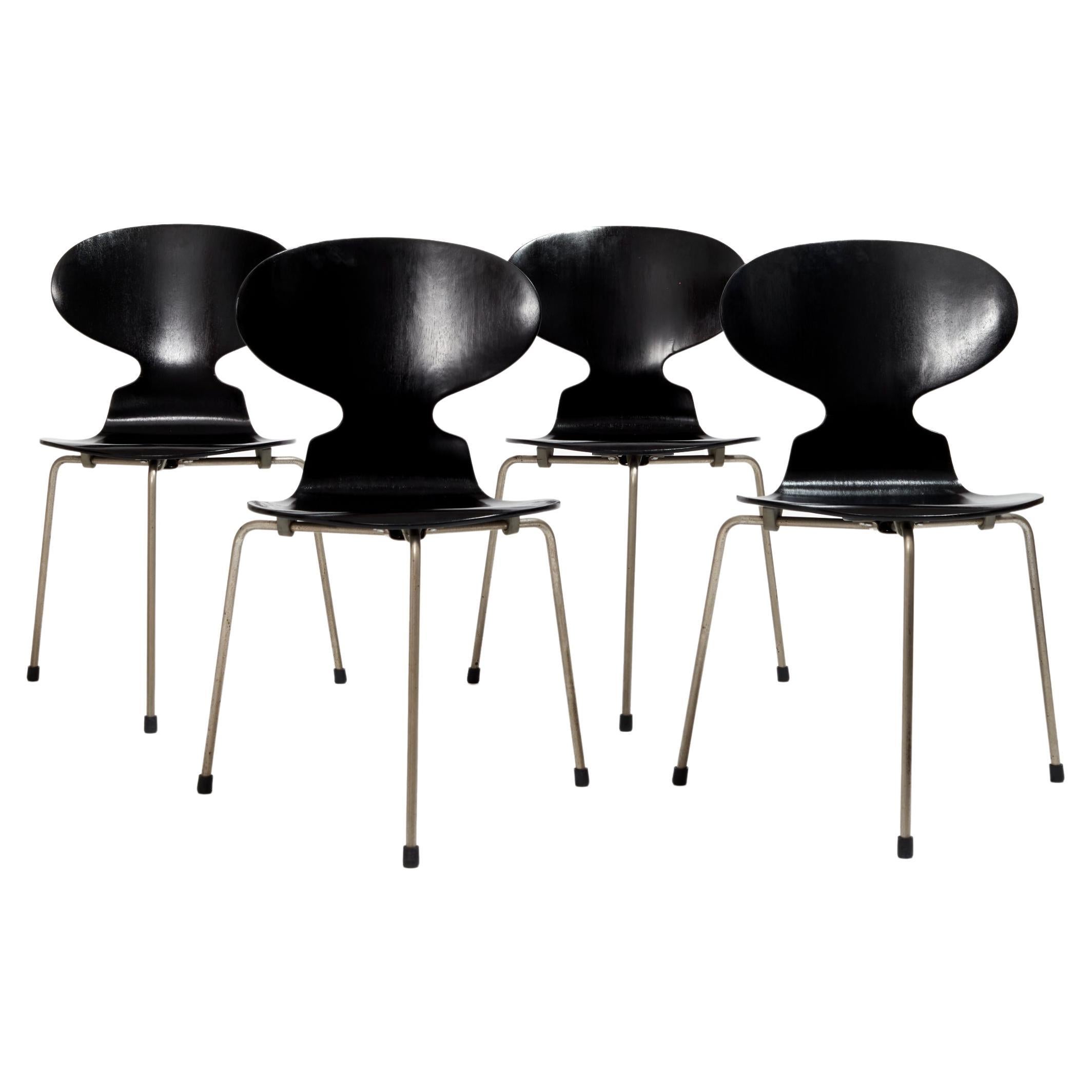 Set of Vintage Original Ant Chairs by Arne Jacobsen for Fritz Hansen