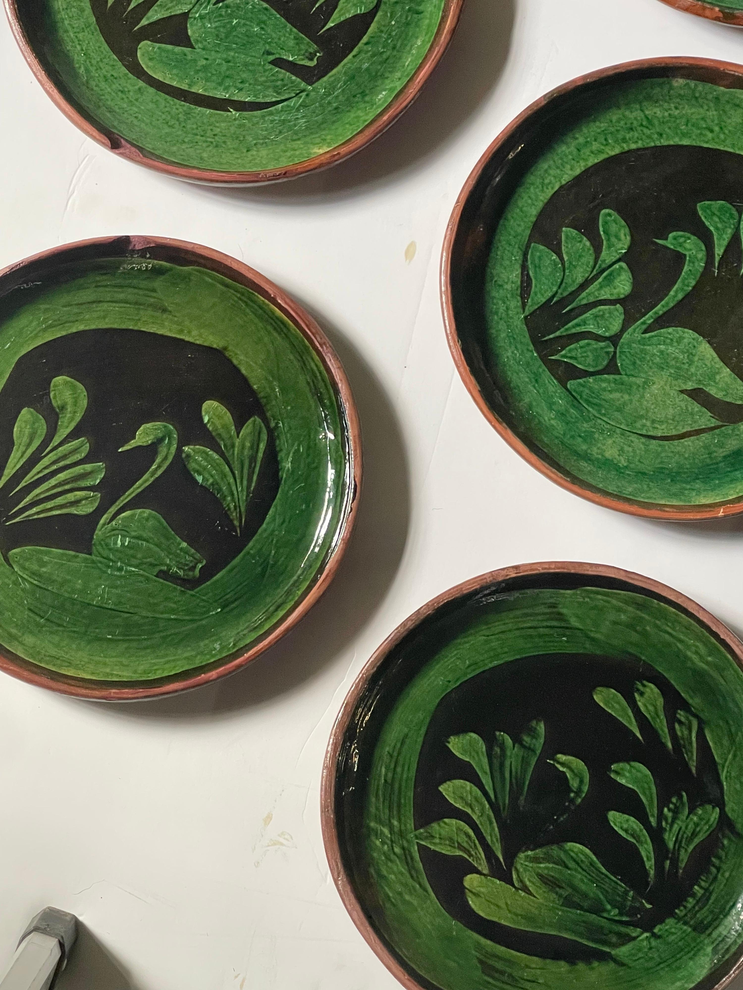 20th Century Set of Vintage Patamban Green Glazed Swan Pottery Plates