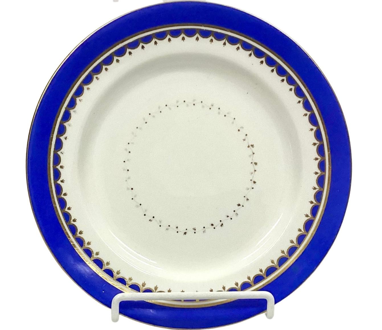 20ième siècle Ensemble d'assiettes plates et bols en porcelaine vintage, début du 20ème siècle en vente