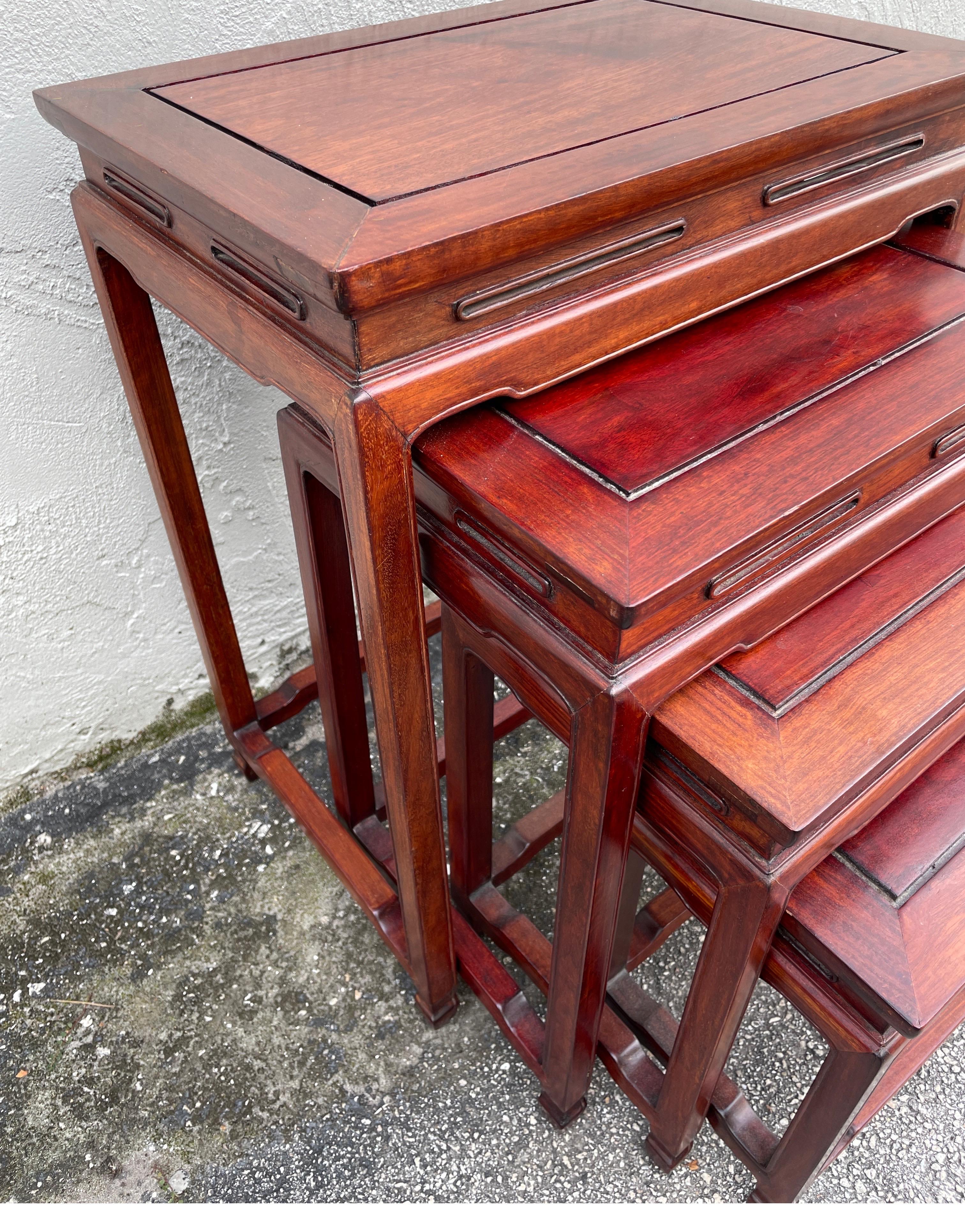 20th Century Set of Vintage Rosewood Ming Dynasty Style Nesting Tables For Sale