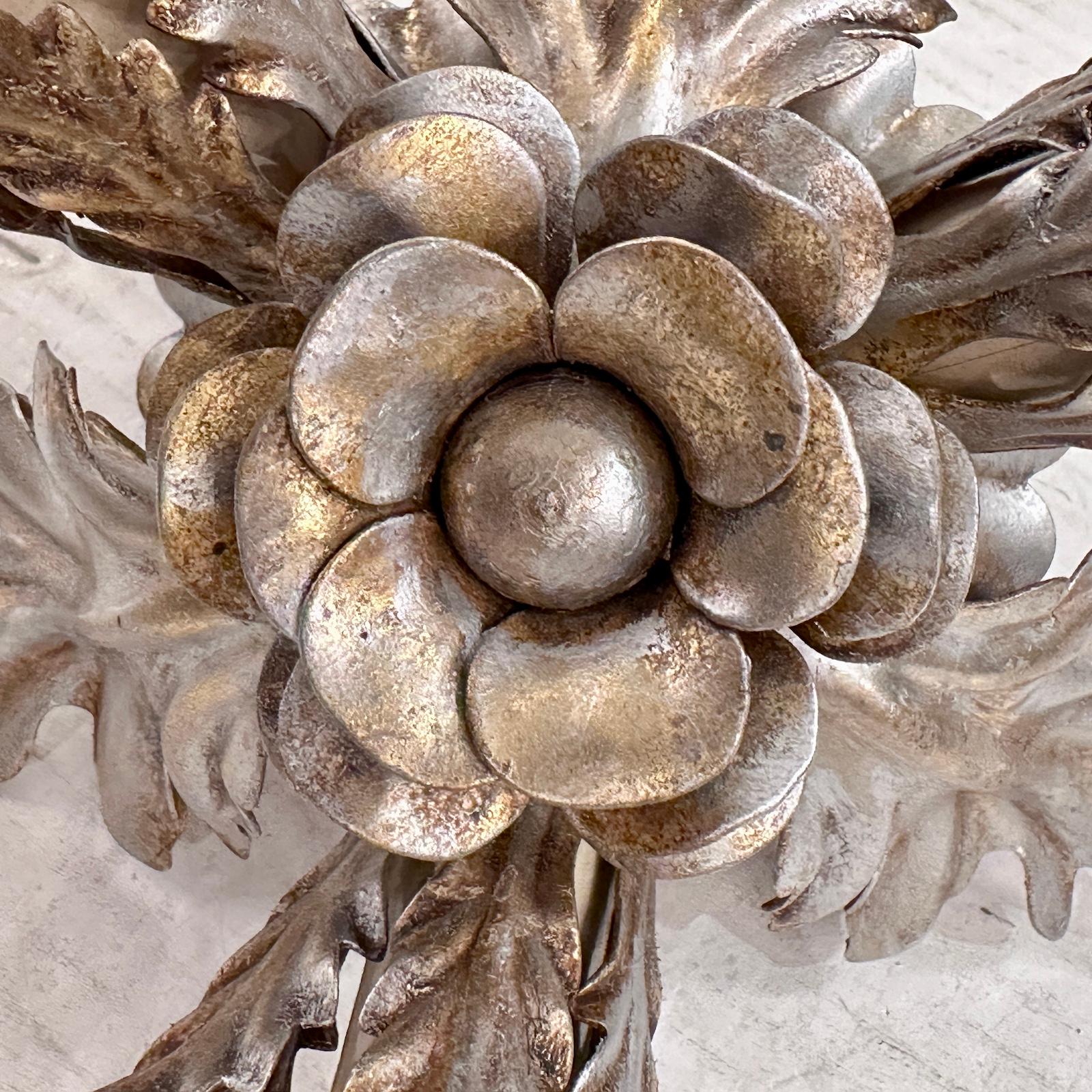 Italiano Set di lampadari vintage a foglia d'argento, venduti singolarmente in vendita