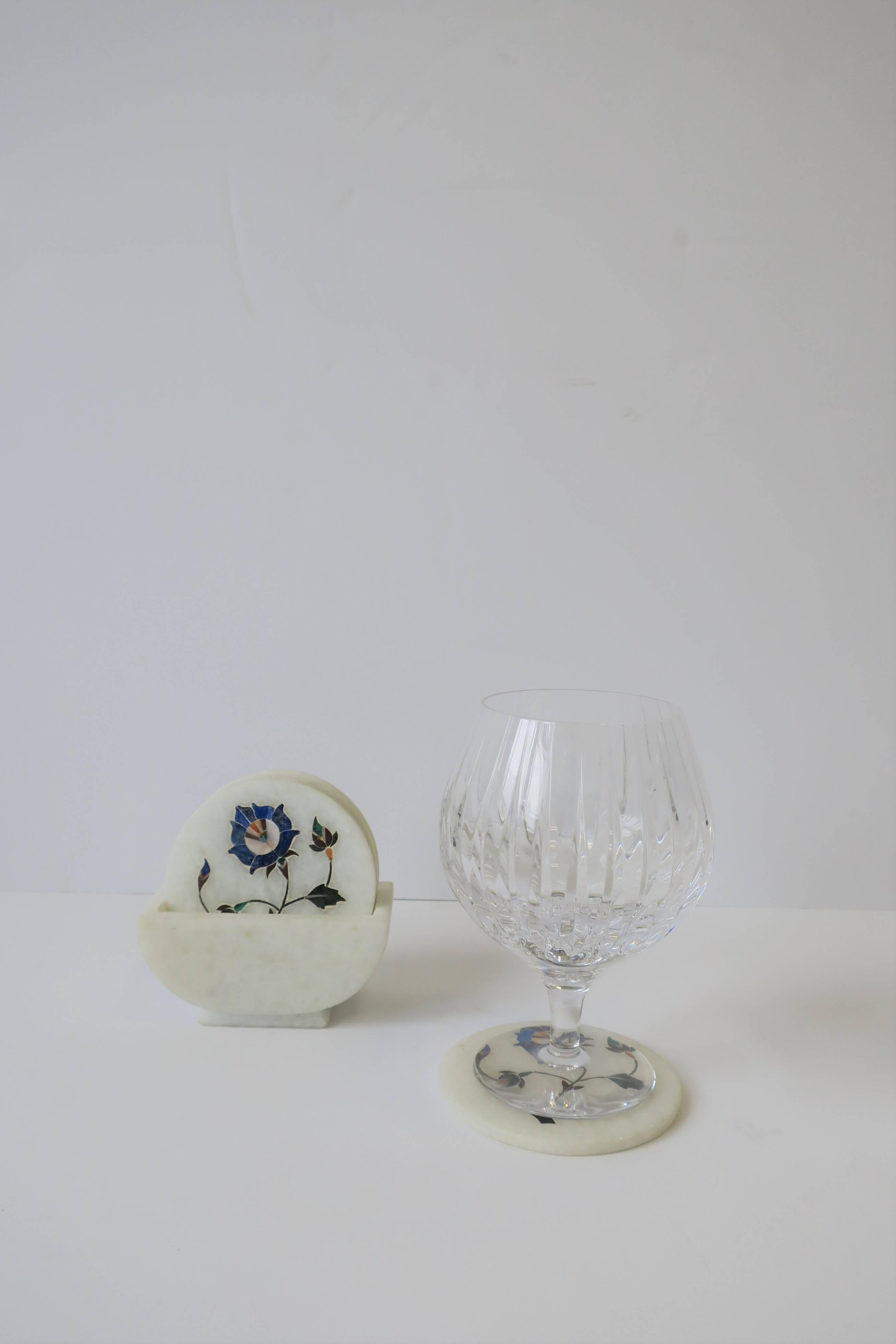 Set of Vintage White Granite Marble Coaster Set with Inlay Design In Good Condition In New York, NY