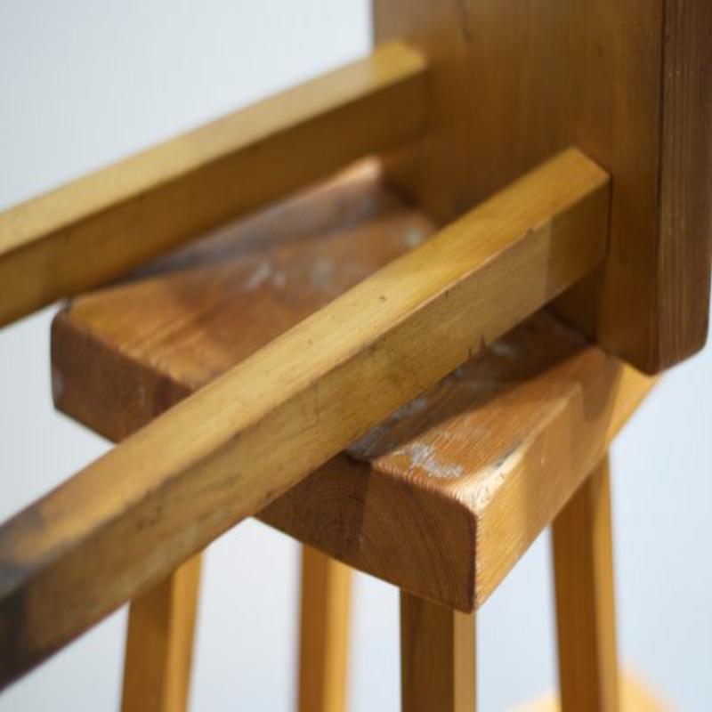 Ensemble de tabourets en bois Vintage par Charlotte Perriand pour Les Arcs, 1960s en vente 7