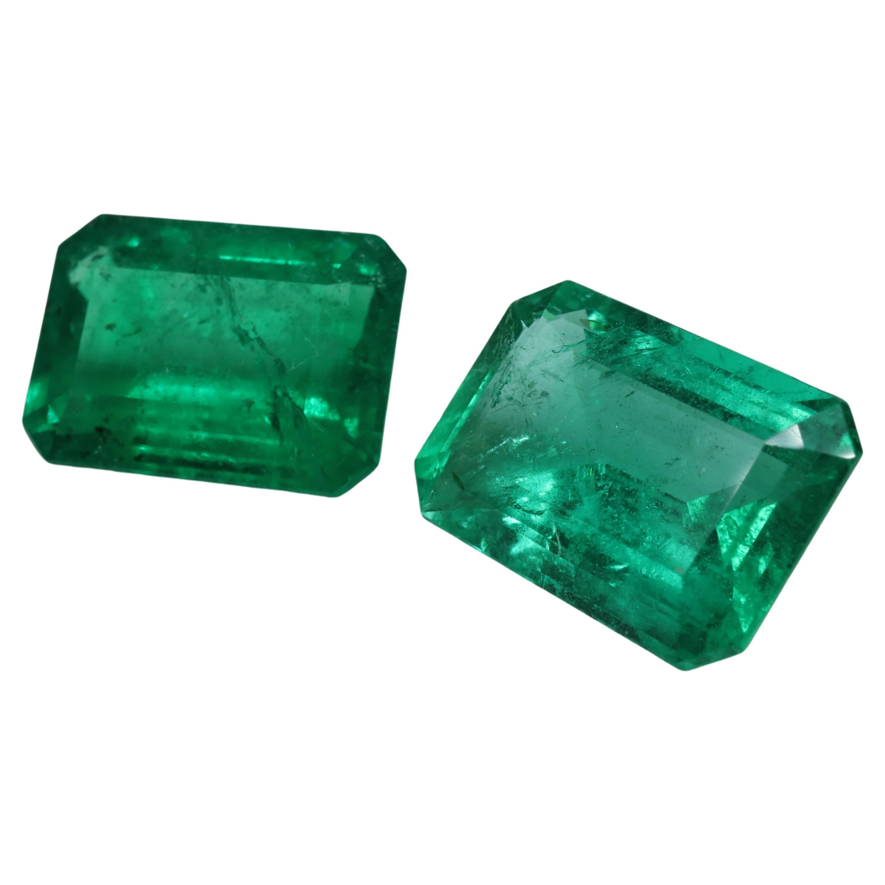 Set of Vivid Emeralds ca.10x7 4.22ct For Sale