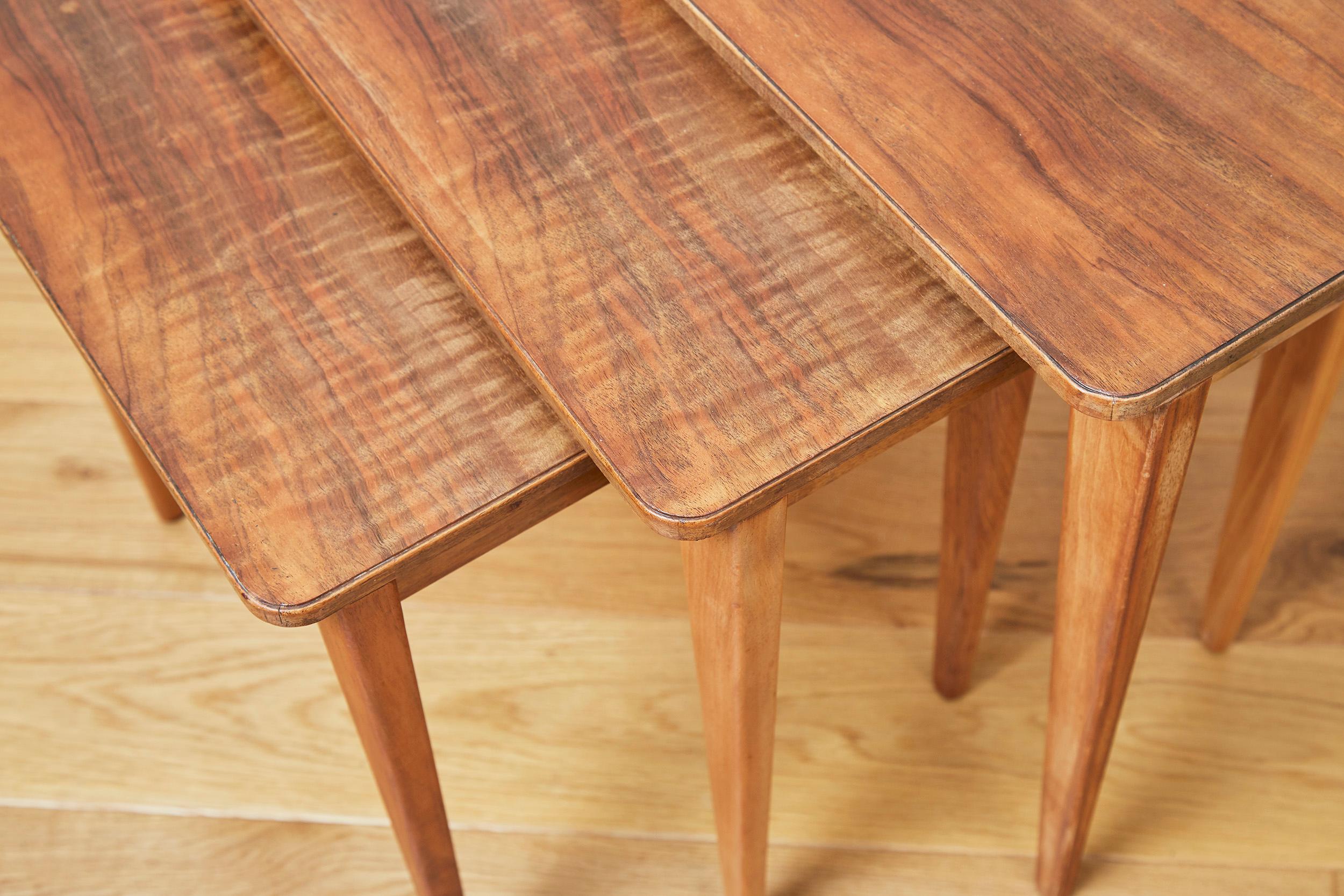 Set of Walnut Nesting Tables, Gordon Russell, 1960s In Good Condition In London, GB