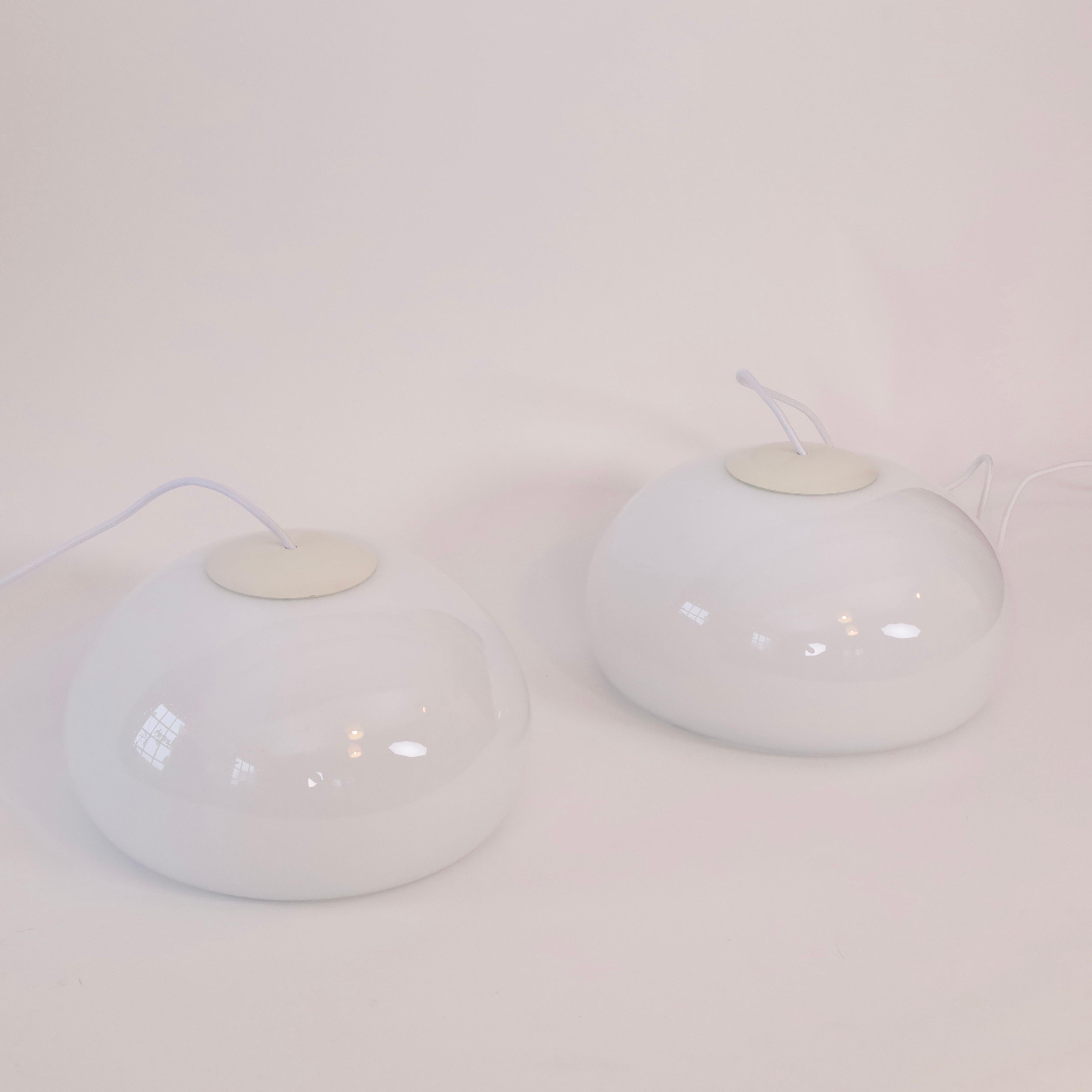 Set of white glass pendant lights by Per Lütken for Holmegaard, 1980s, Denmark For Sale 3