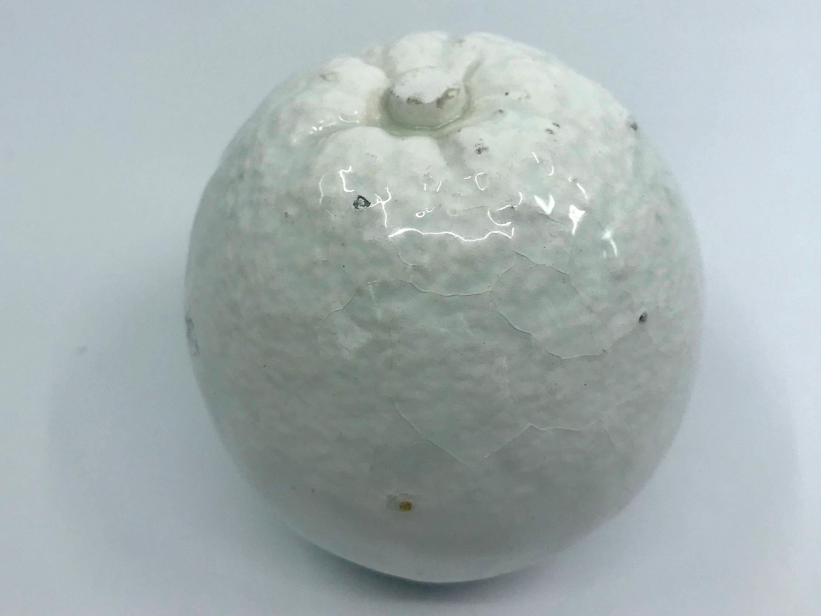 Spagnolo Set di frutta in ceramica spagnola smaltata bianca in vendita
