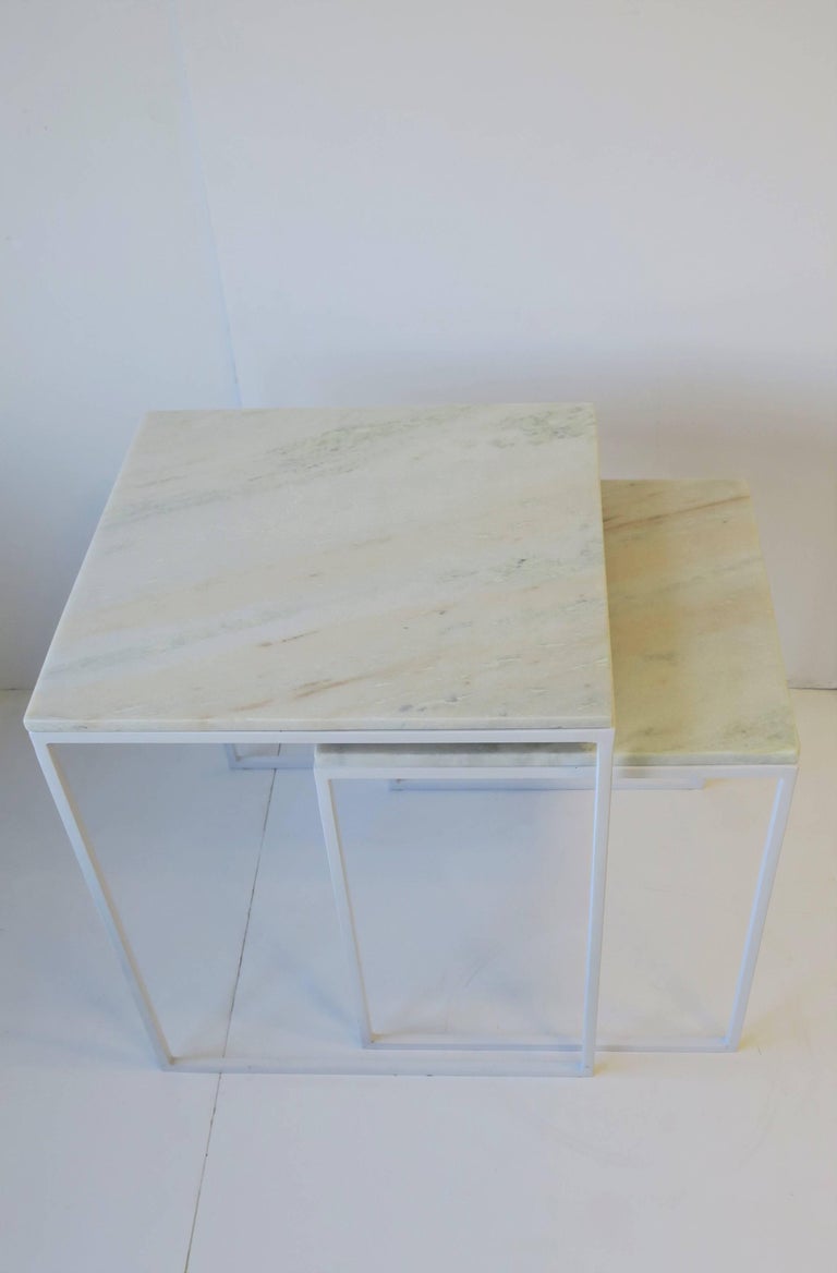 White Granite Marble Nesting End Tables For Sale at 1stdibs