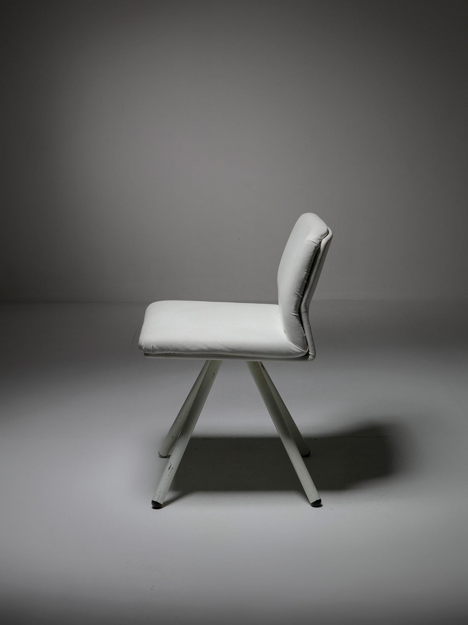 Metal Set of White Leather Dining Chairs, Italy, 1970s For Sale
