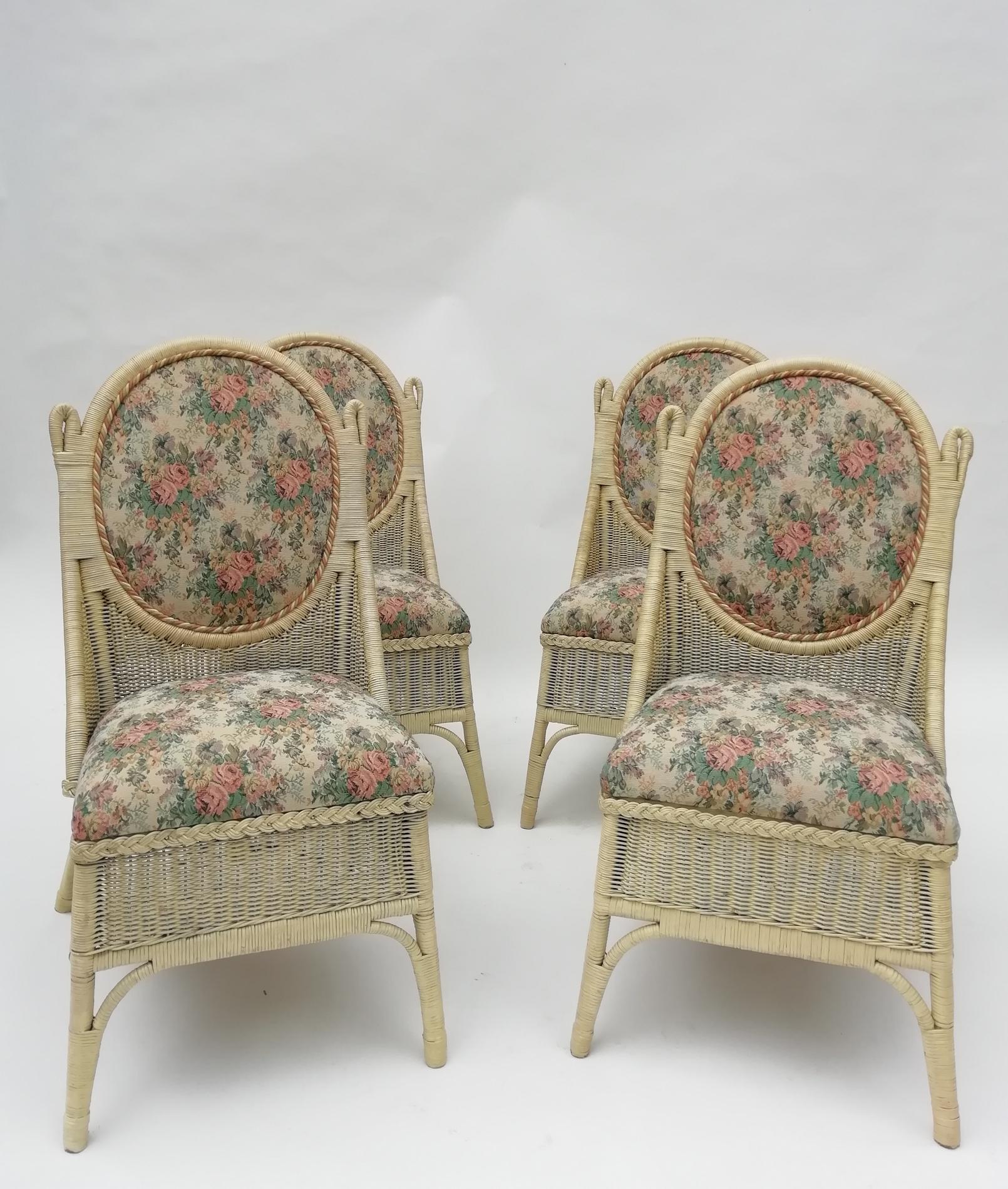 Italian Set of White Rattan Seats by Costanzo Luciano Italy, Catania, circa 1920 For Sale