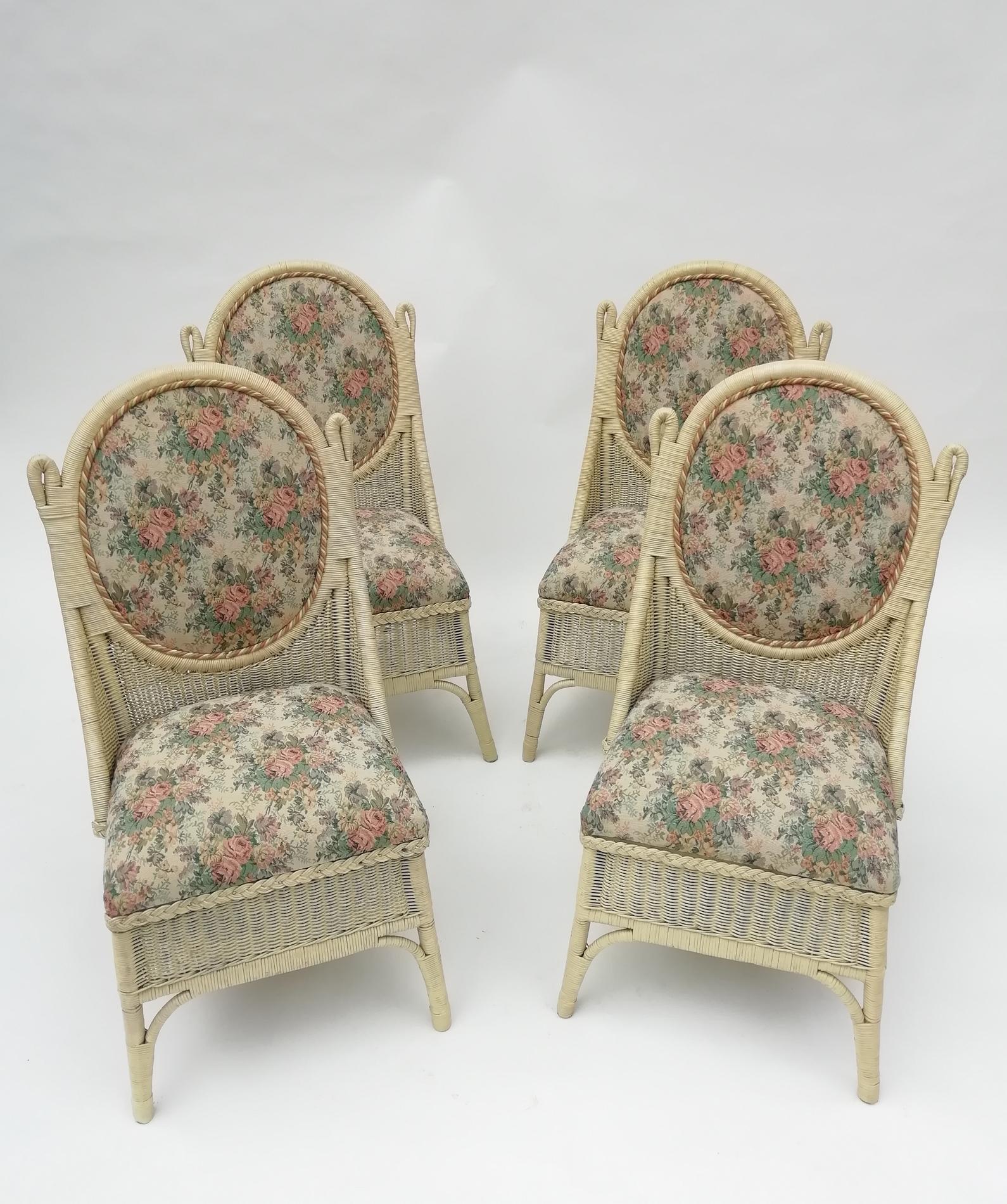 Painted Set of White Rattan Seats by Costanzo Luciano Italy, Catania, circa 1920 For Sale
