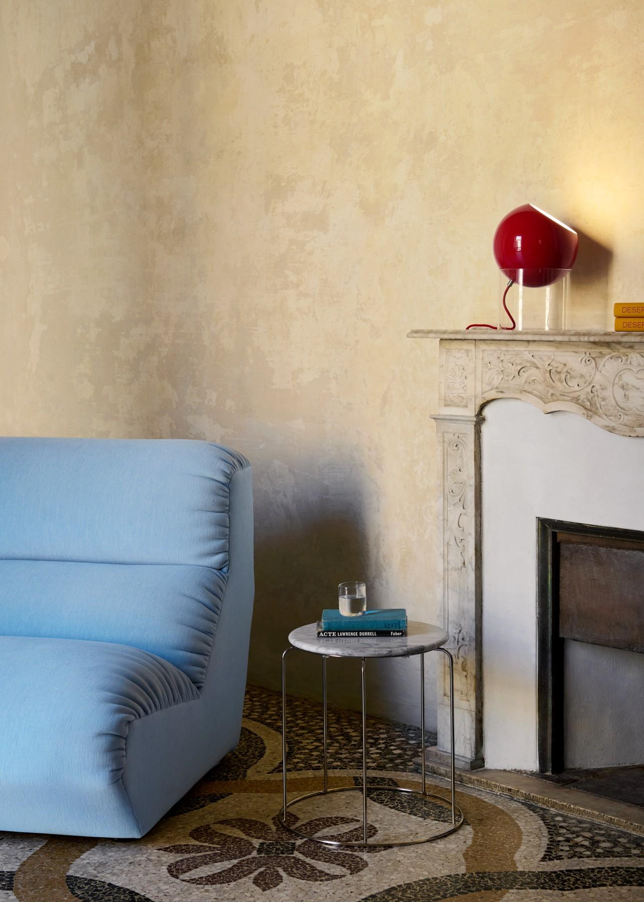 Set of Wire Stools in Mirror Polished Steel & 2 Marble Top Variants, Black/White For Sale 6