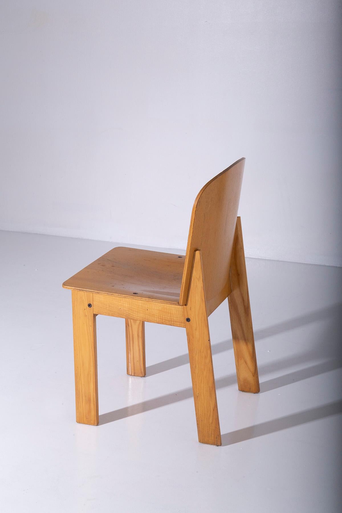 Satz Holzstühle von Luca Meda für Longoni (Moderne der Mitte des Jahrhunderts) im Angebot