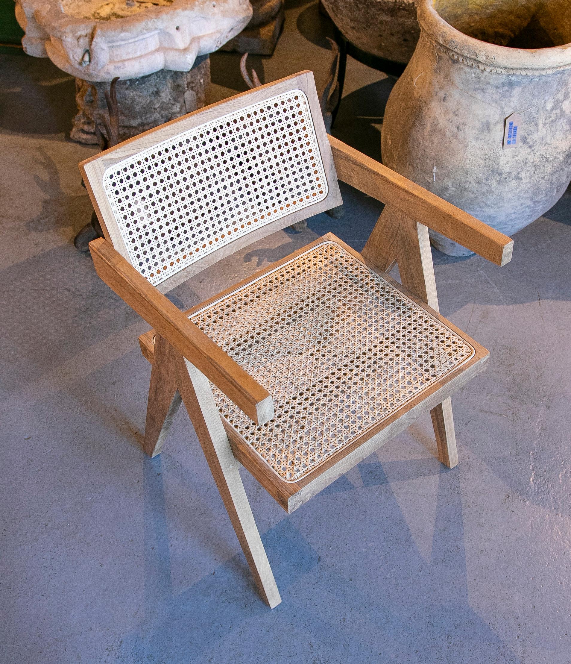Set of Wooden Chairs and Seat with Wicker Backrest In Good Condition In Marbella, ES