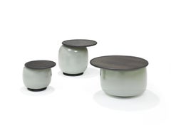 Set di 3 tavolini "Balanced M, L, XL" di LINTELOO, vetro color tabacco e fumé
