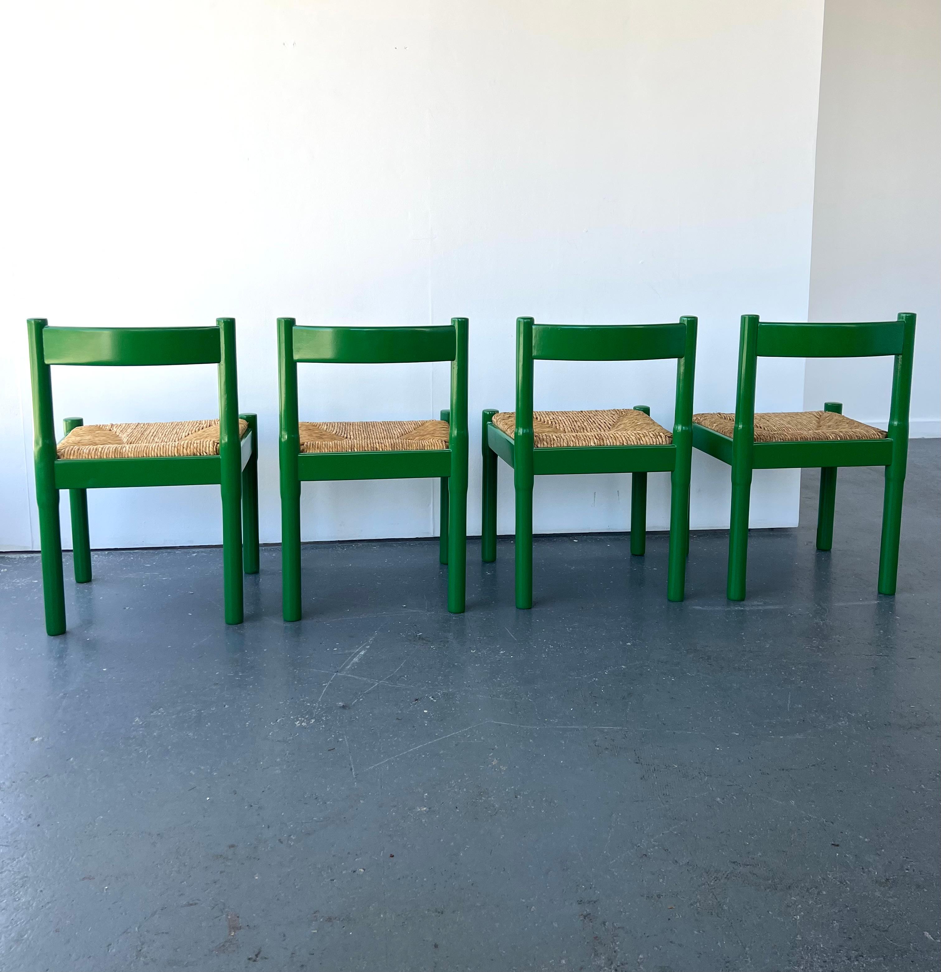 Mid-20th Century Set of x6 Glossy Green Carimate Chairs by Vico Magistretti For Sale