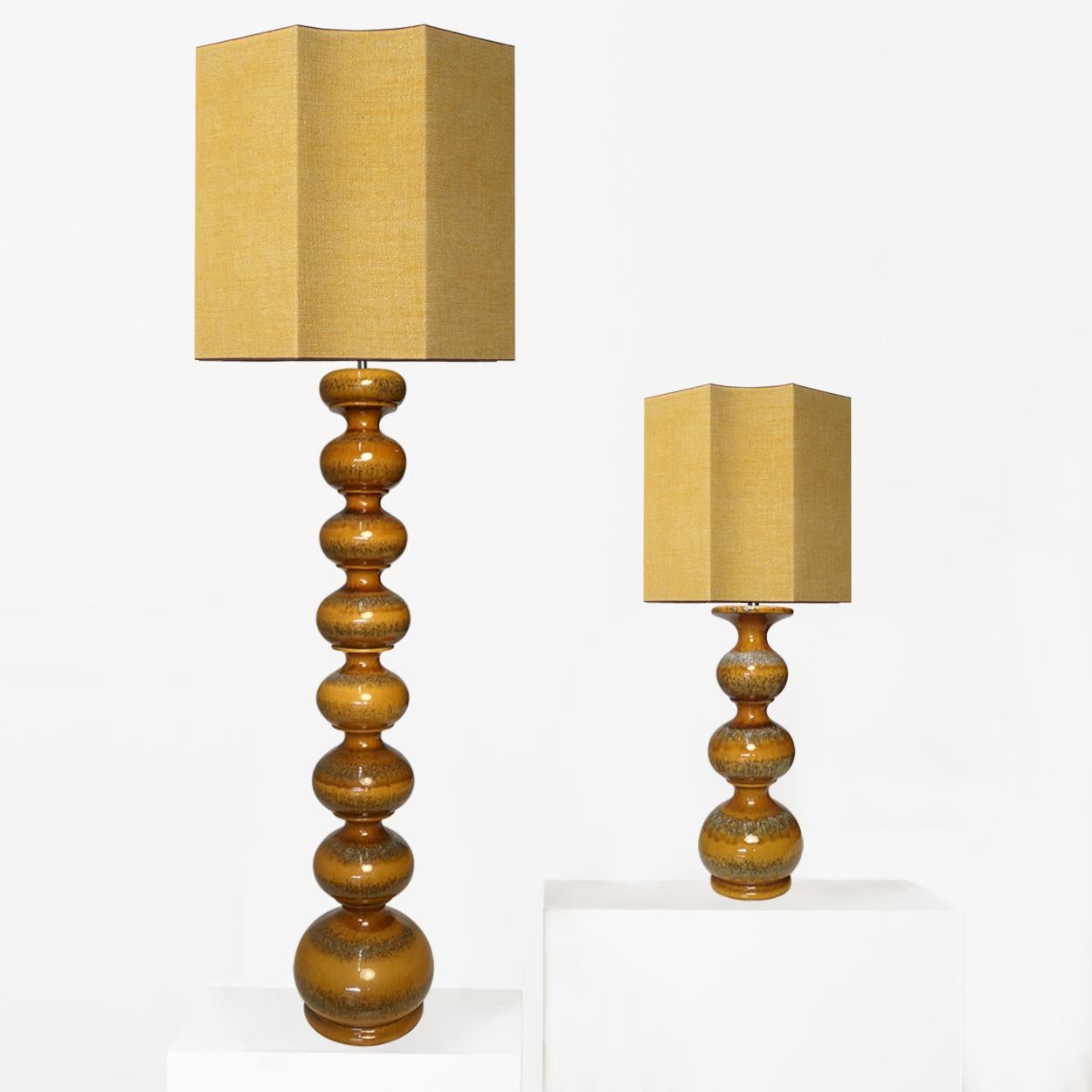 Exceptional set of ceramic bubble lamps, Germany, 1960s. Beautiful sculptural pieces made of handmade ceramic in rich glazed brown or yellow grey tones. With special new custom made warm yellow lamp shades by René Houben. With warm bronze inner