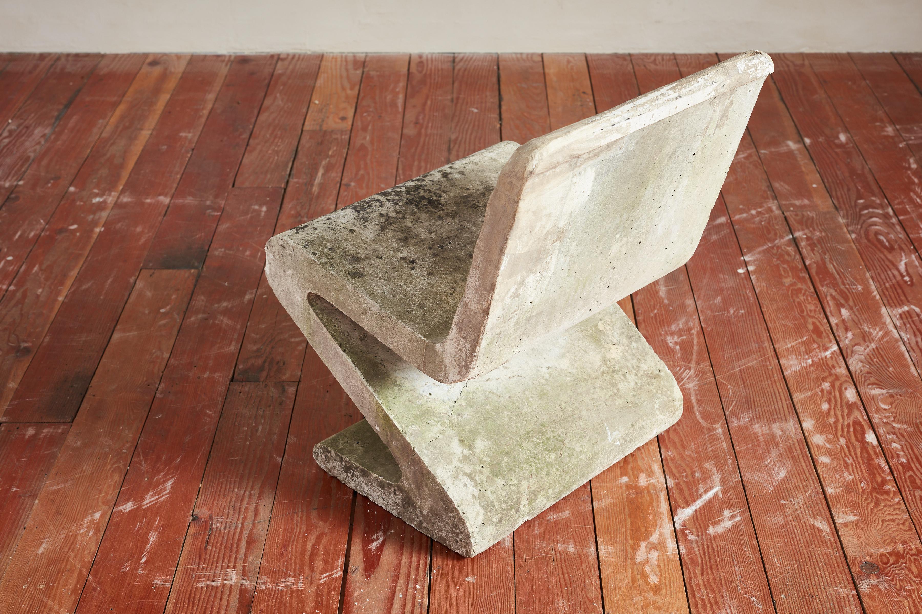 Ensemble de chaises et table en béton Zig Zag en vente 4