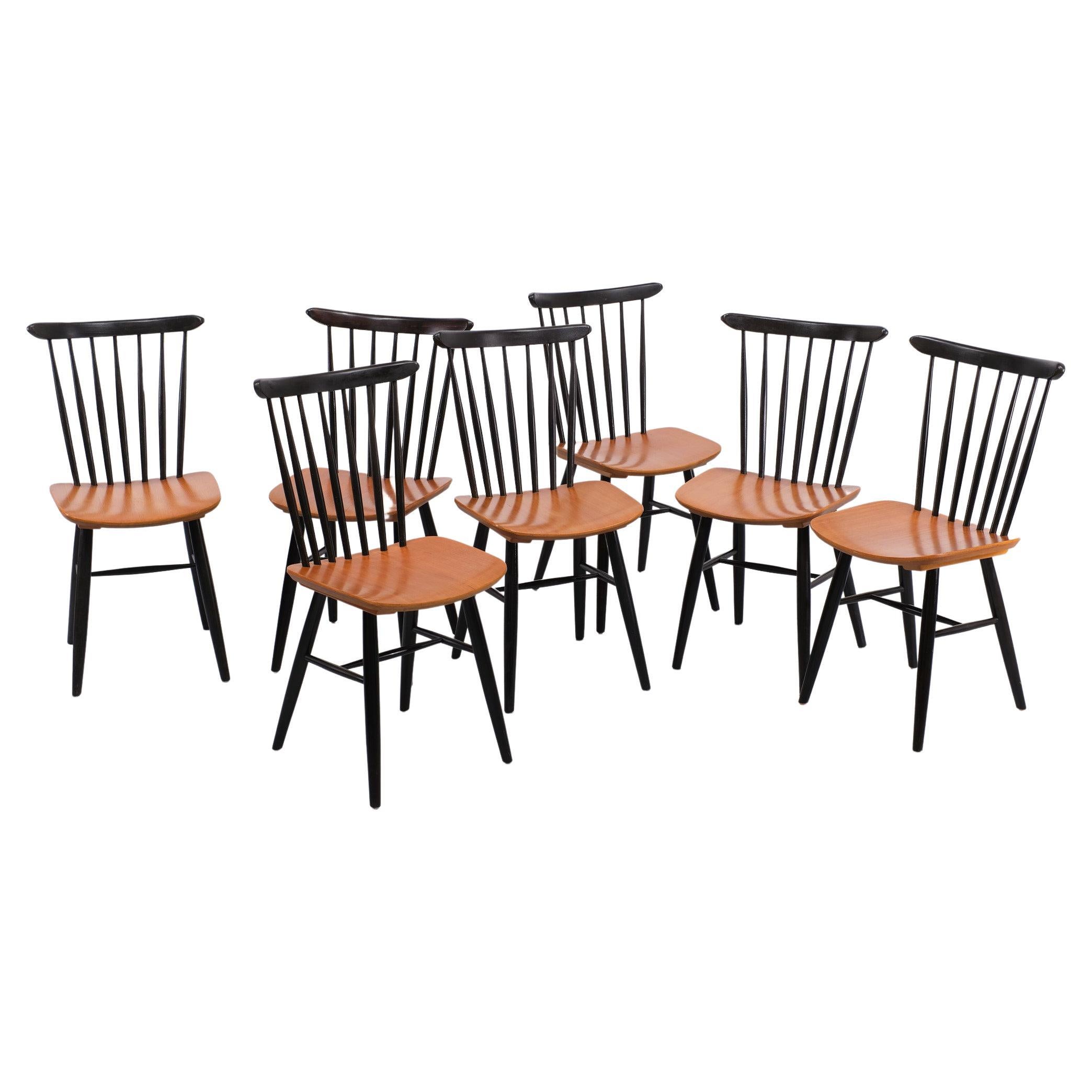 Set of 8 black spindle back dining chairs by Baker at 1stDibs