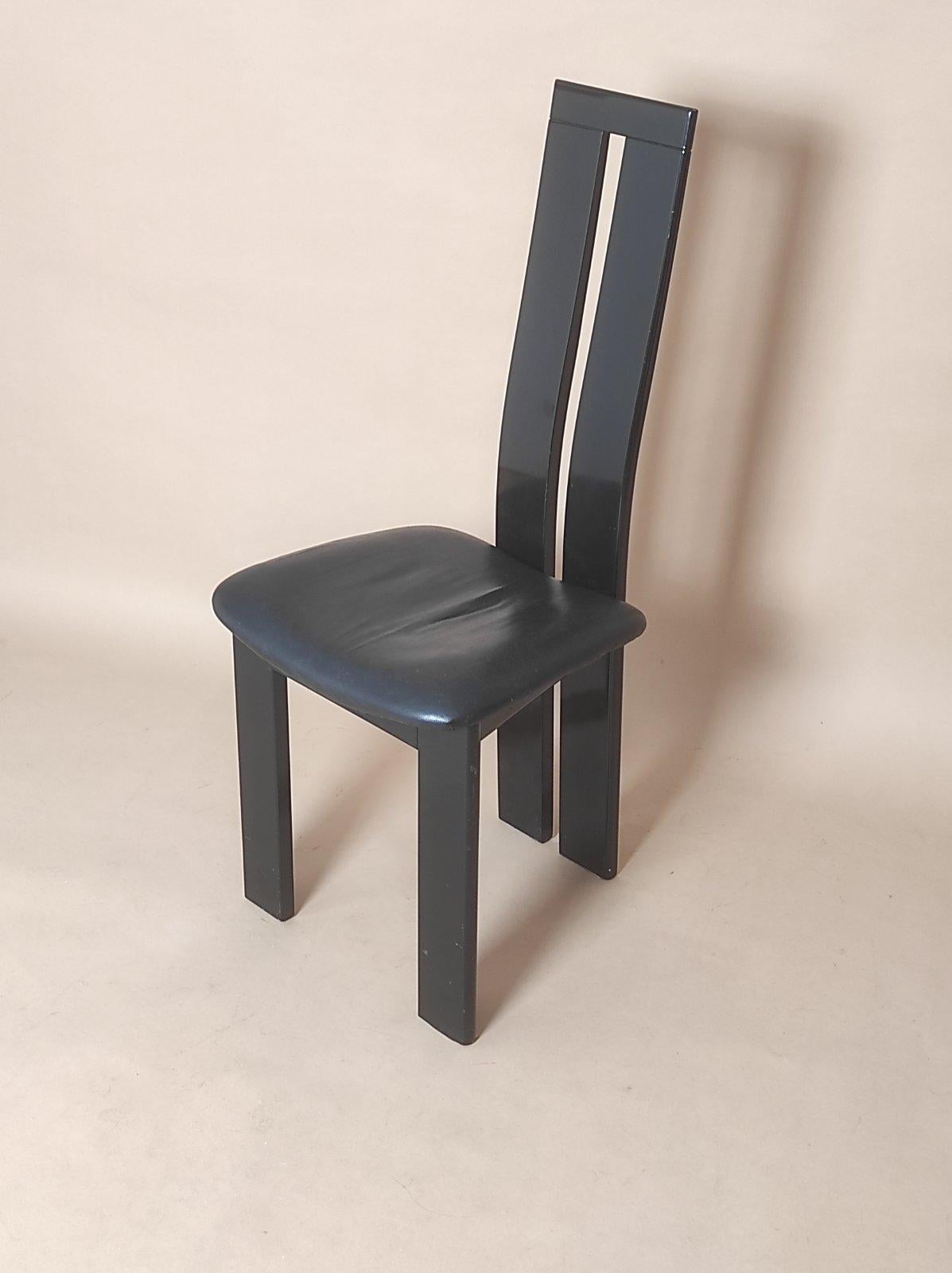 Set off Four Postmodern Dining Chair By Pietro Constantini Italy 1970s
