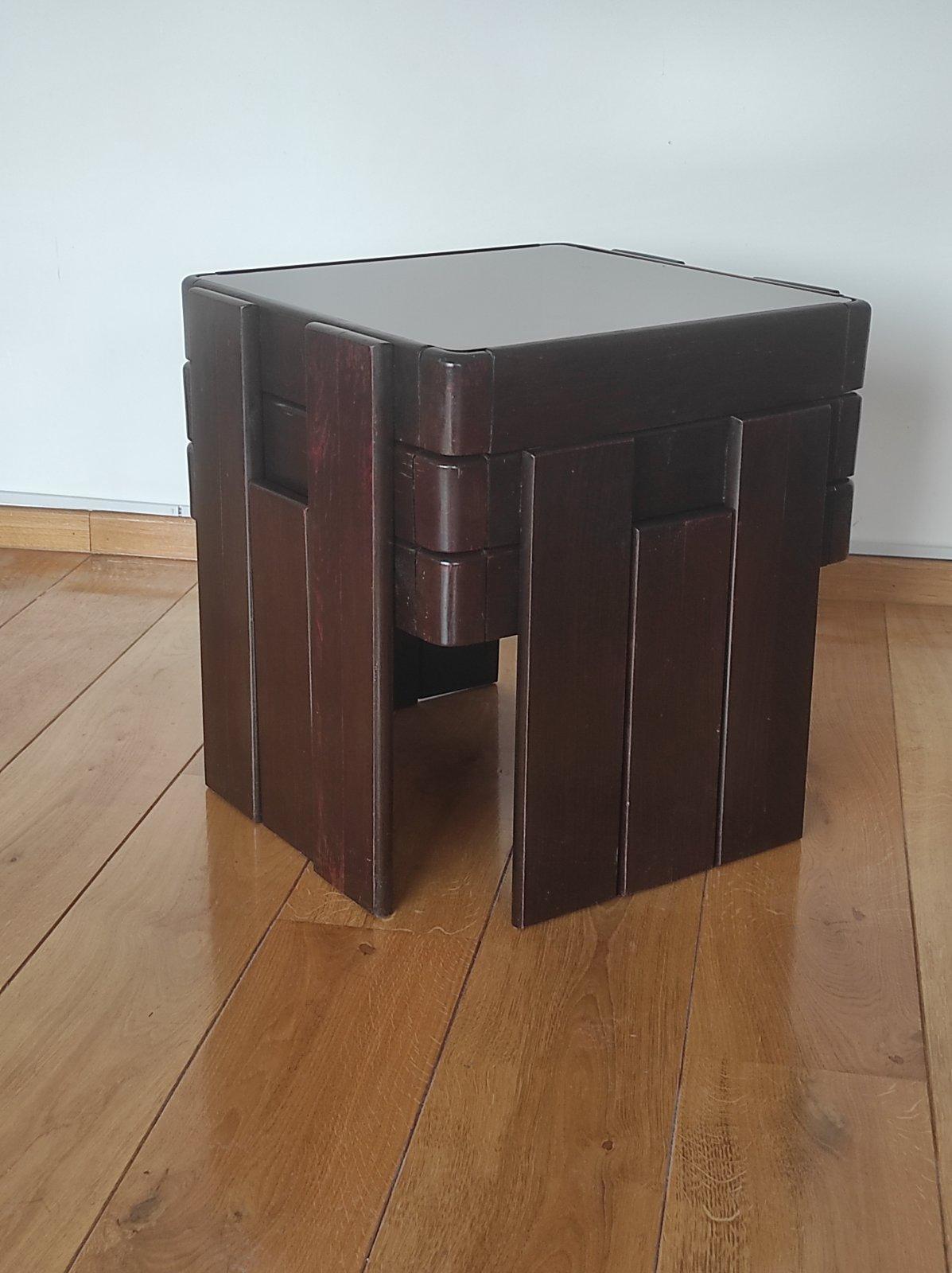 Set di tre tavolini da salotto Gianfranco Frattini anni '70 in vendita 4