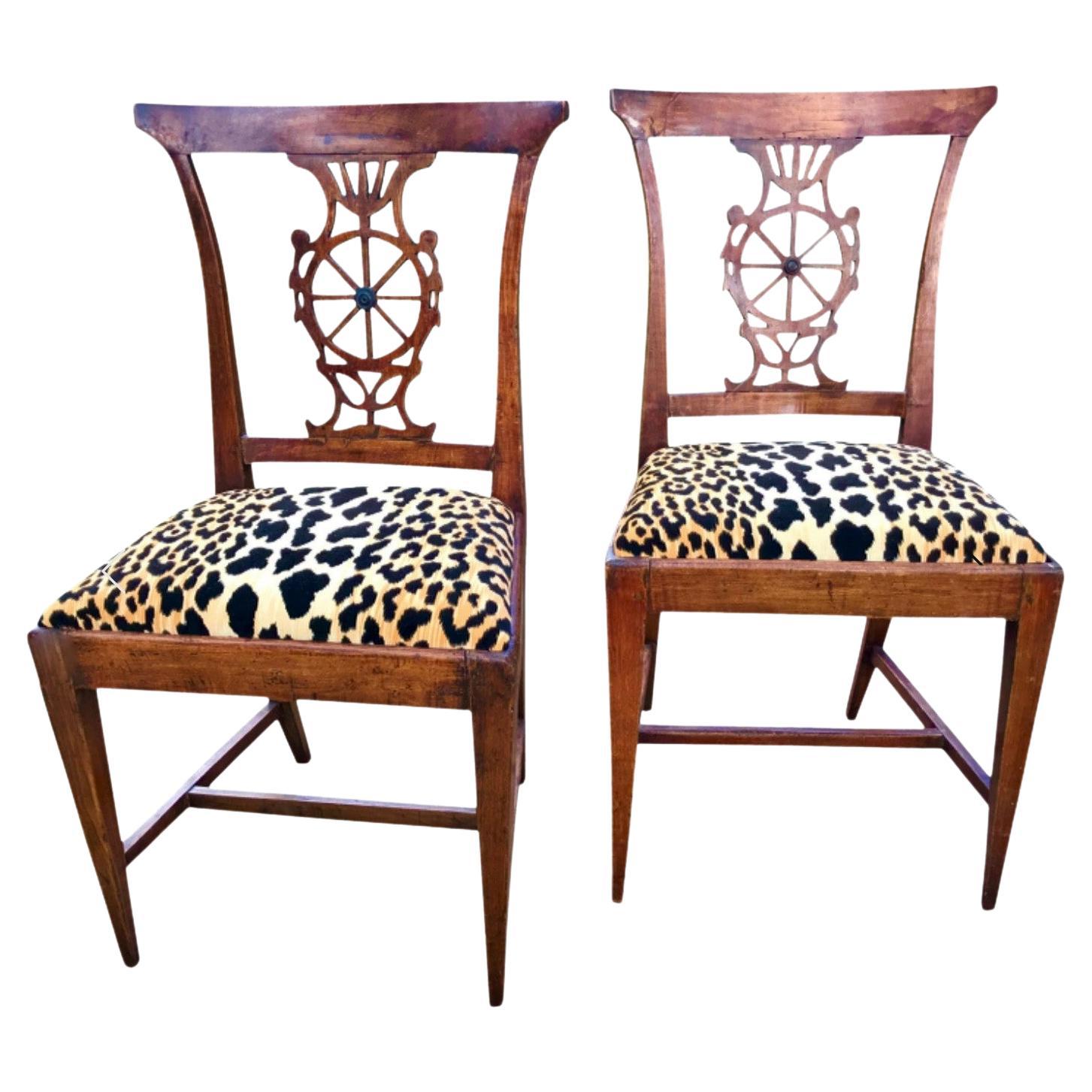 Set or Pair of Italian Neoclassical  Directoire Fruitwood Klismos Side Chairs For Sale
