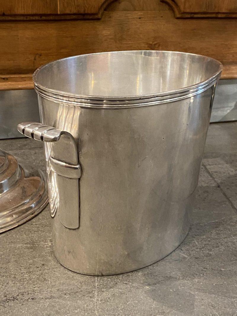 Set-Ovaler Champagnerkühler mit Ständer-Silberteller (Versilberung) im Angebot