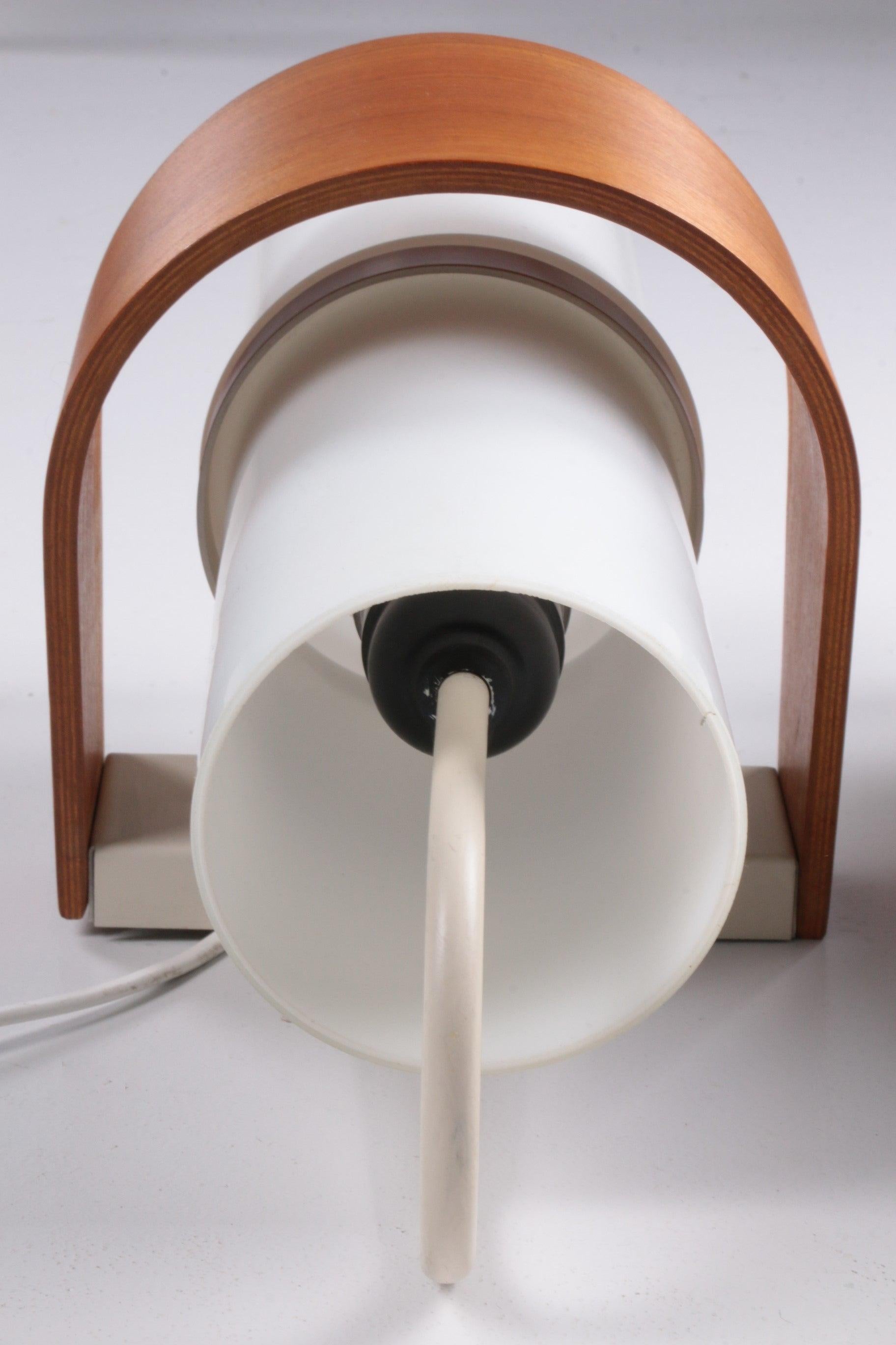 Ensemble de lampes murales Philips conçues par Louis Kalff, modèle NX40, Pays-Bas en vente 1