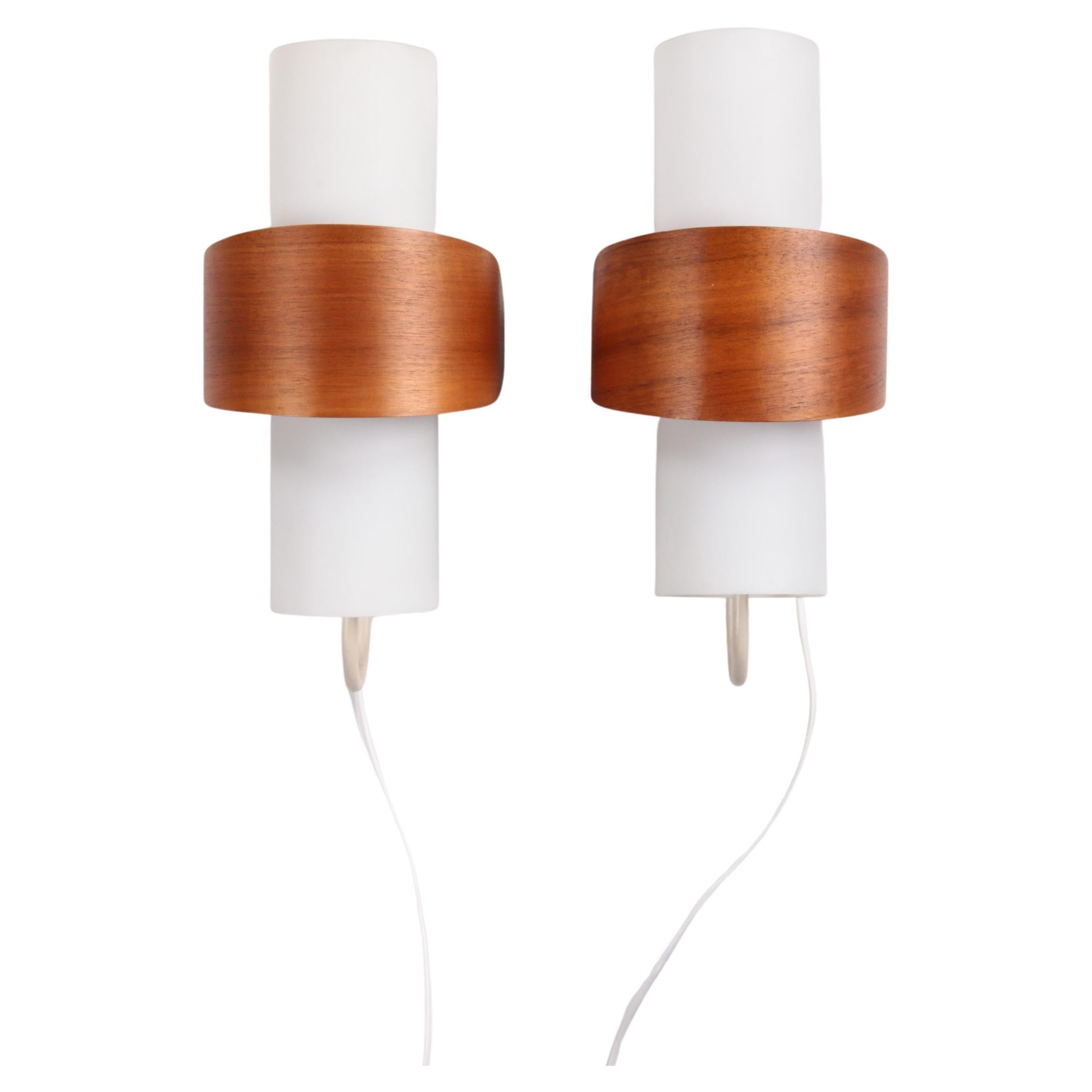 Set Philips Wall lamps Design by Louis Kalff Model NX40, the Netherlands For Sale