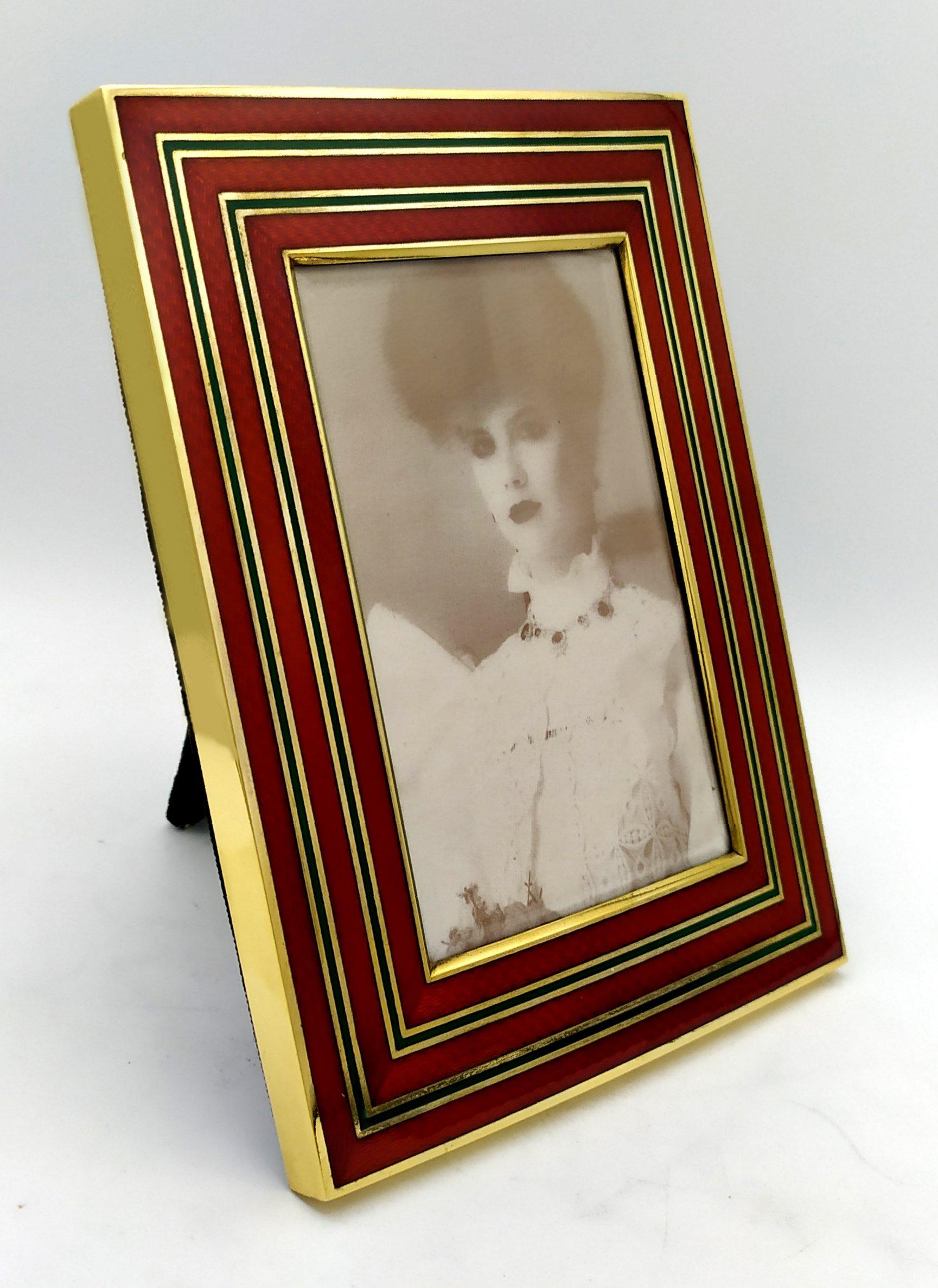 Hand-Carved Set Picture Frame+Table Box Enamel two-tone ruby red and emerald green Salimbeni For Sale