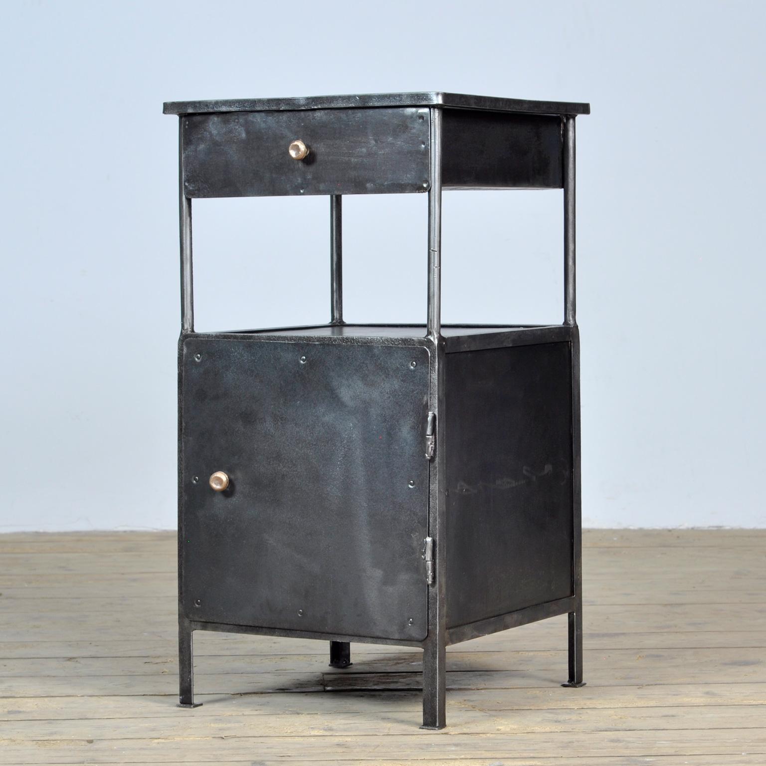 Set Polished Iron Nightstand, 1920's In Good Condition In Amsterdam, Noord Holland