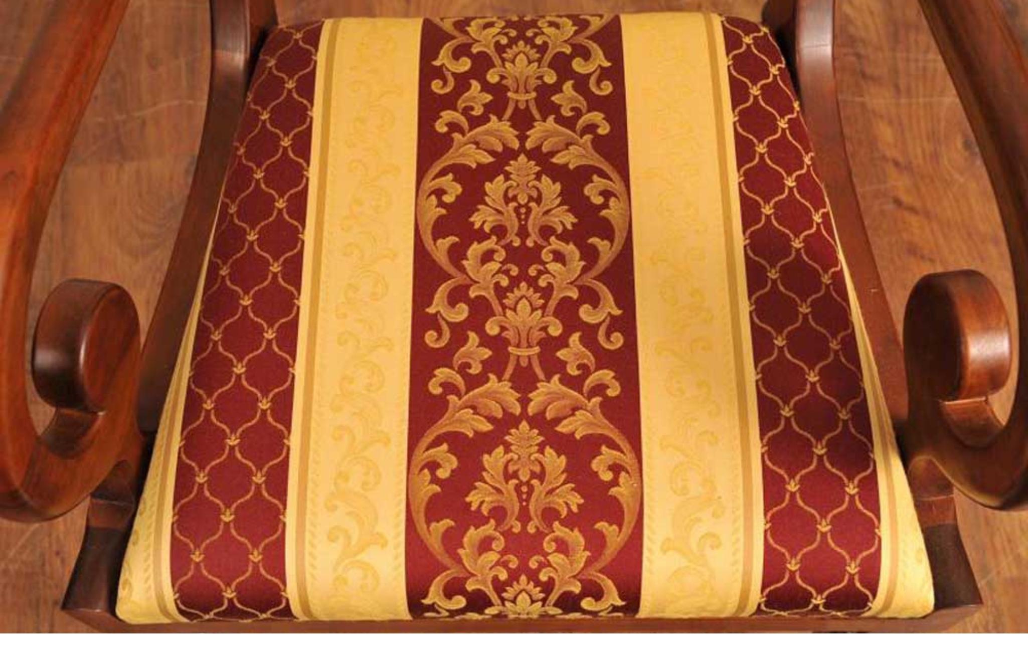 Set Regency-Esszimmerstühle - 10 Stühle mit Intarsien aus Nussbaumholz, englisch (Ende des 20. Jahrhunderts) im Angebot