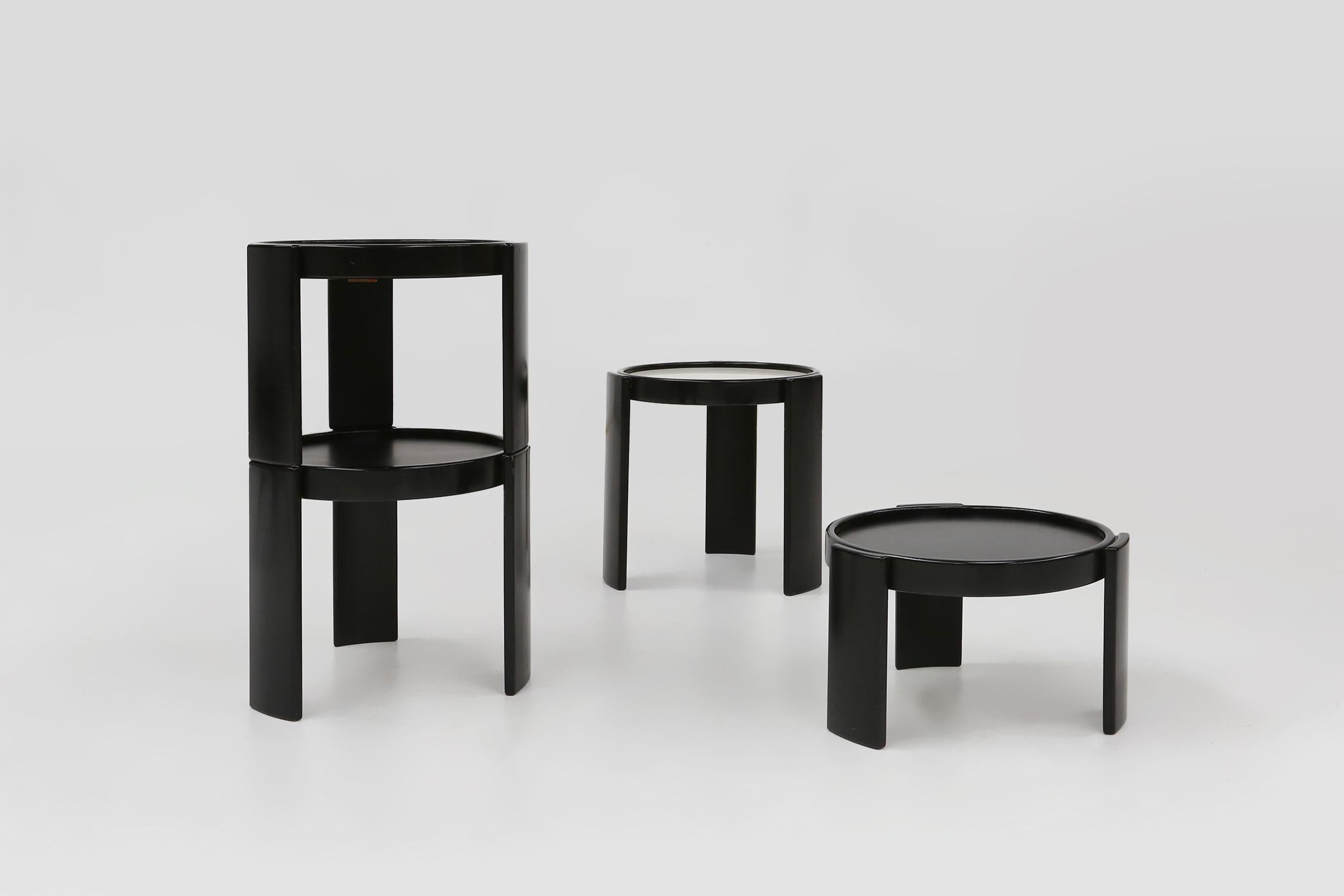 Set reversible nesting tables by Gianfranco Frattini for Cassina, Italy ca. 1960 For Sale 6