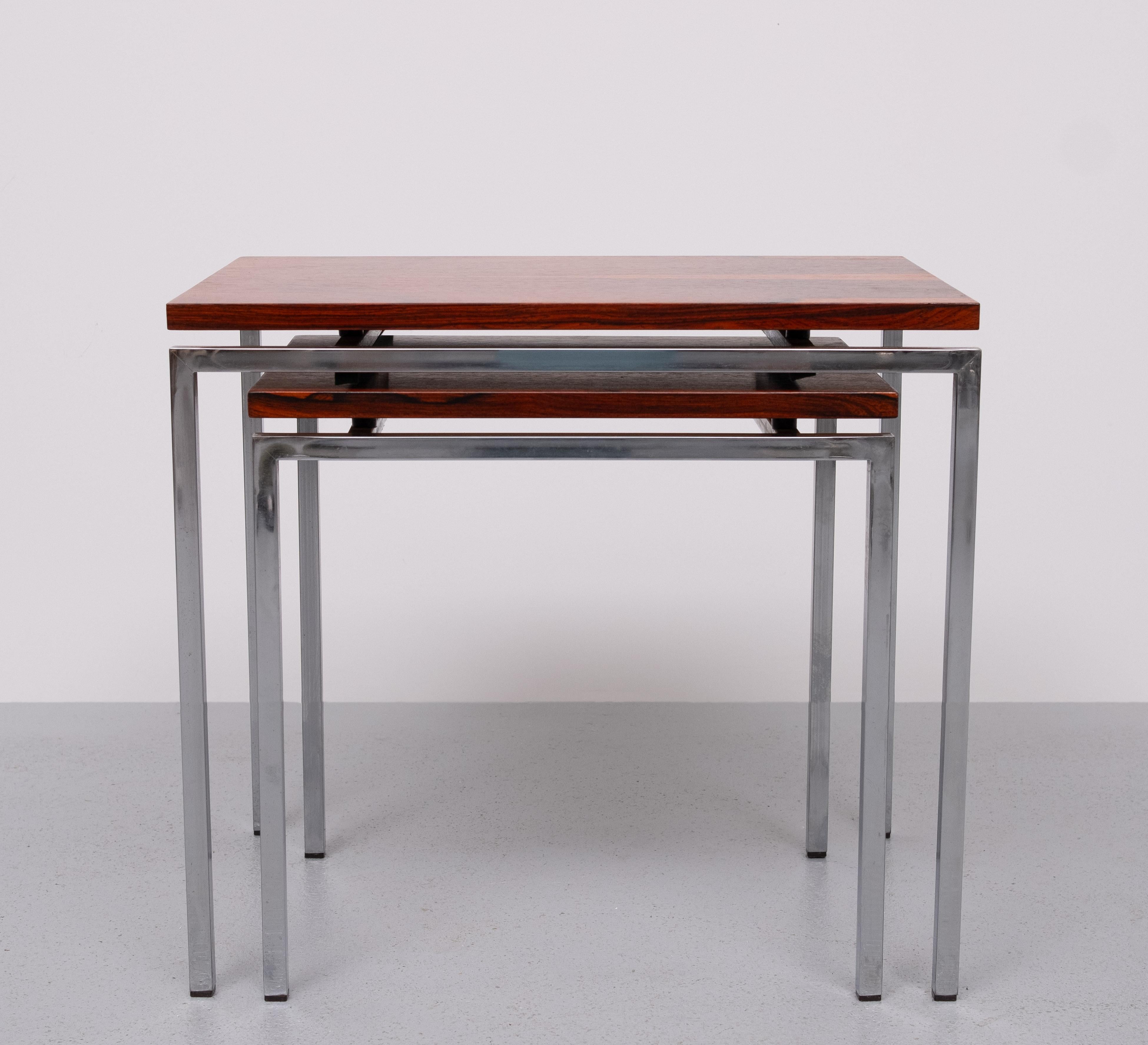 set Rose wood side tables 1970s For Sale 4
