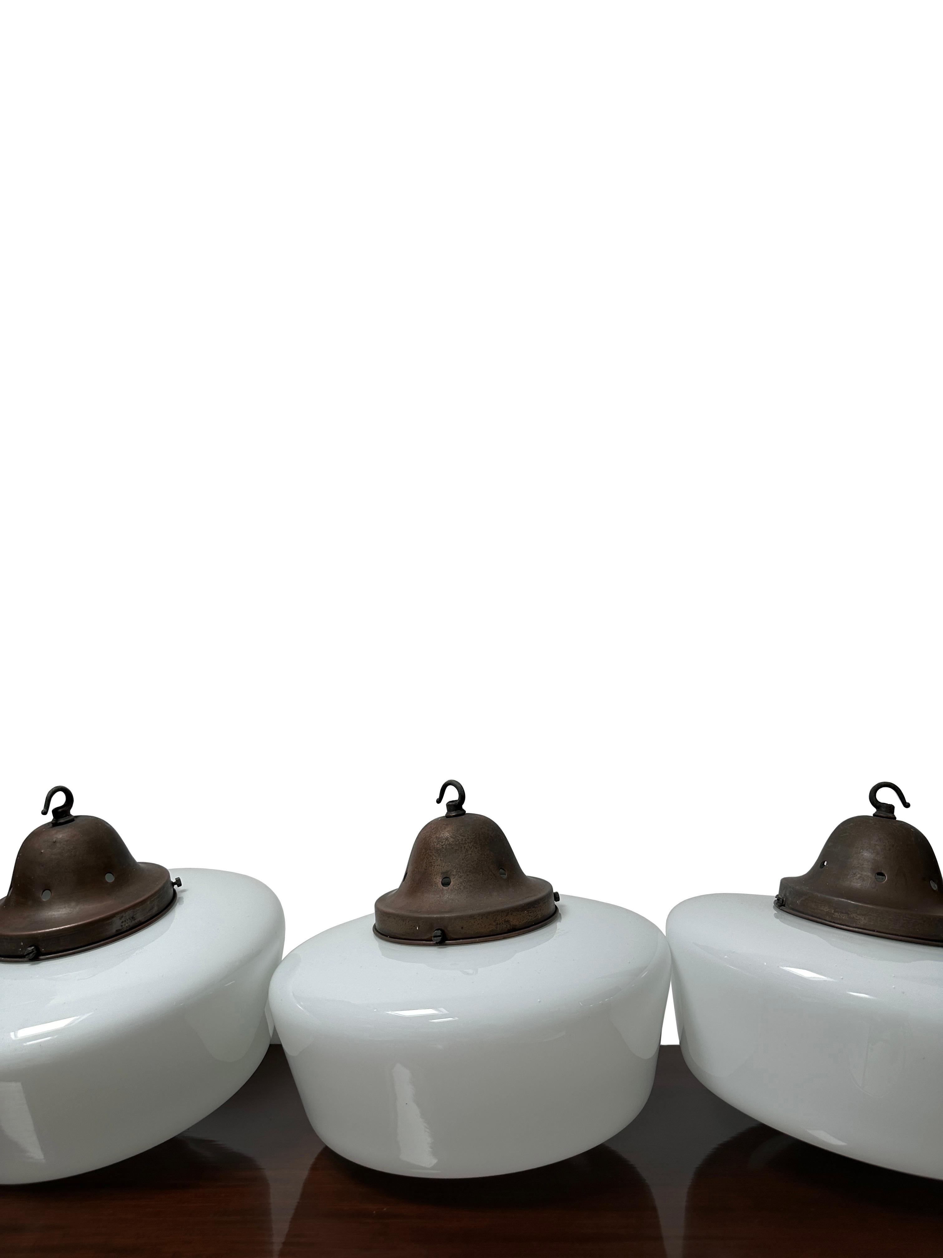 Trio Antique Church Opaline Glass Ceiling Pendants Light By Hailwood & Ackroyd im Angebot 1