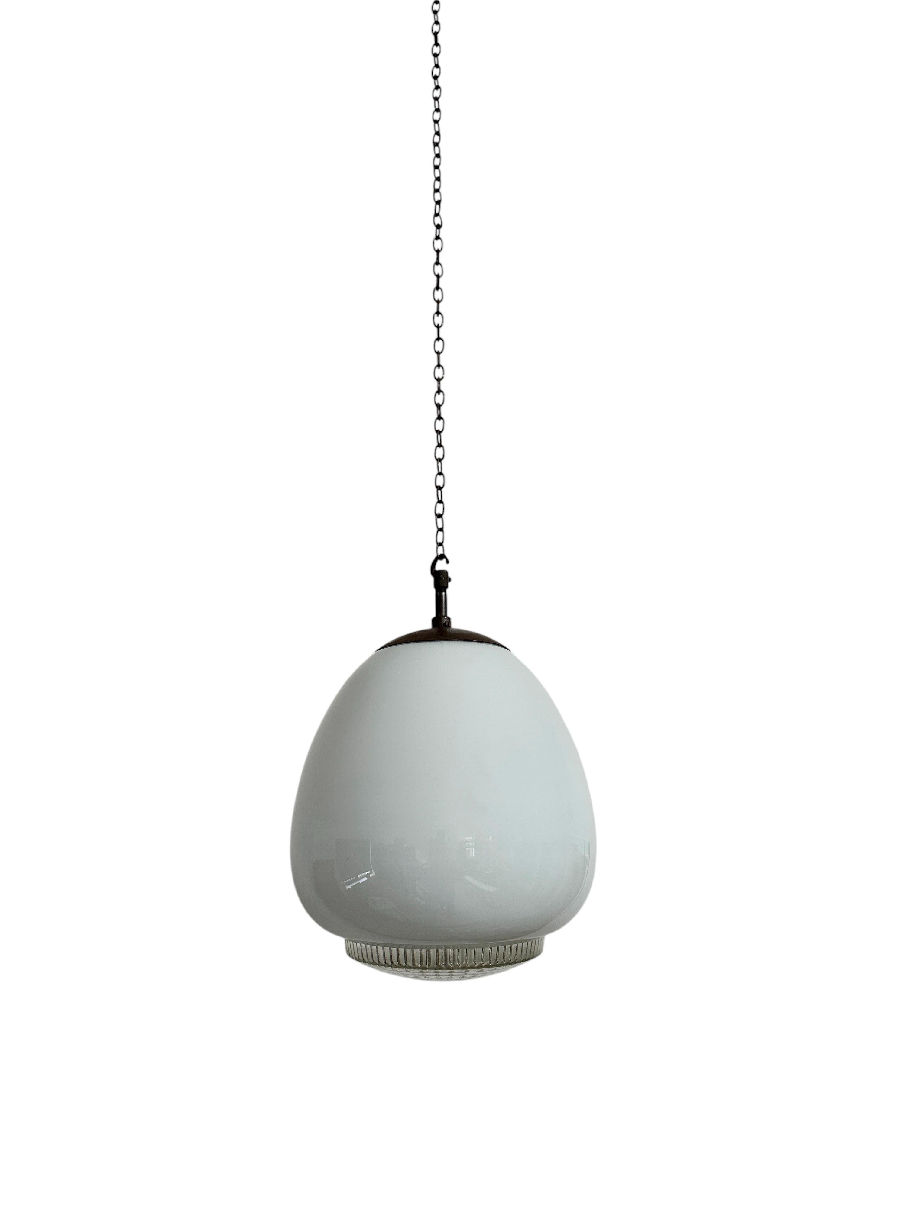 Set Run Antique Vintage Diffused Tulip Opaline Milk Glass Ceiling Pendant Light For Sale 3