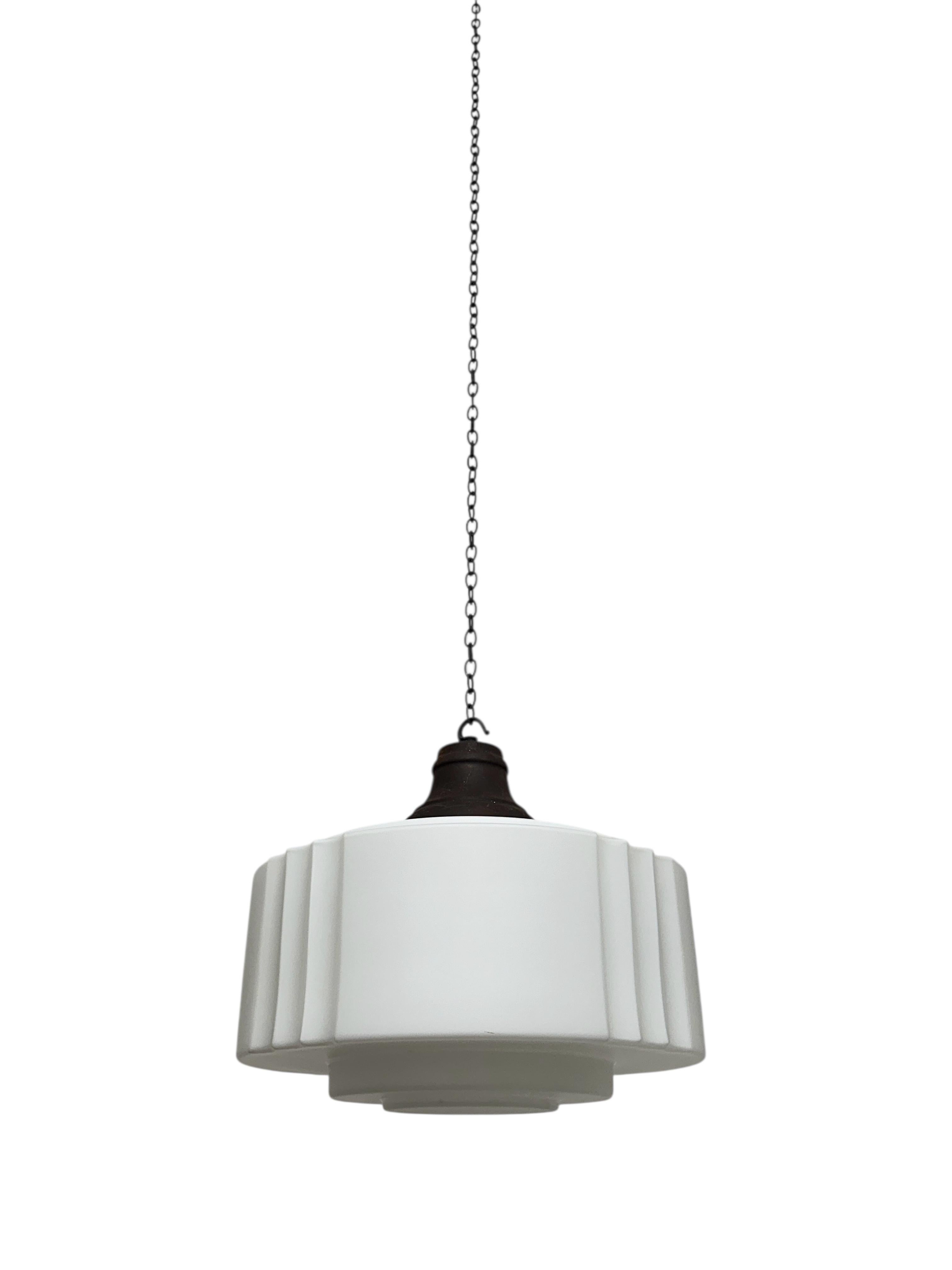 Set Run Vintage Antiguo Inglés Iglesia Opalina Leche Vidrio Colgante de Techo Light en venta 1