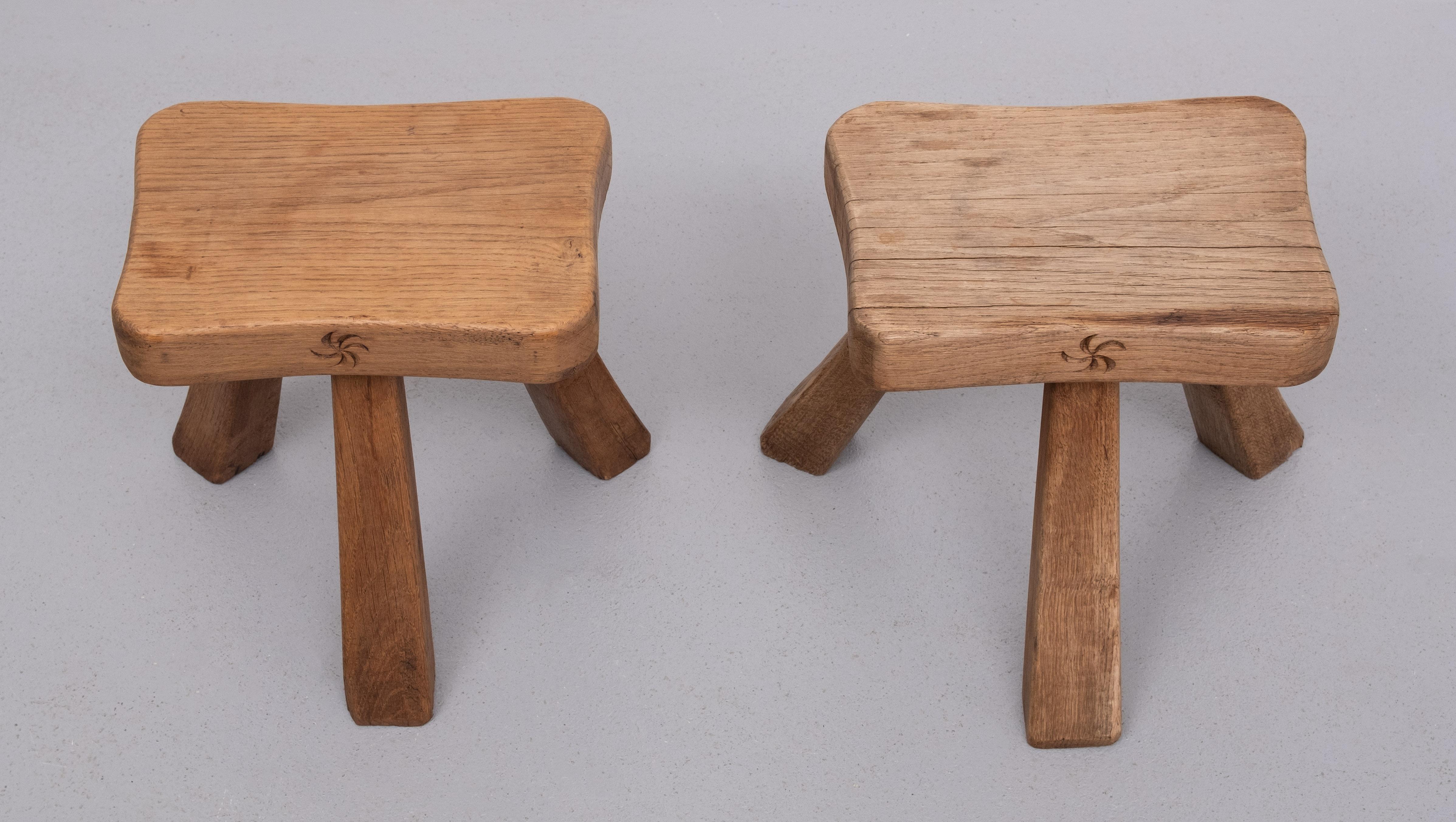 Set rustic Stools . Solid Oak wood . 1960s Holland  For Sale 2