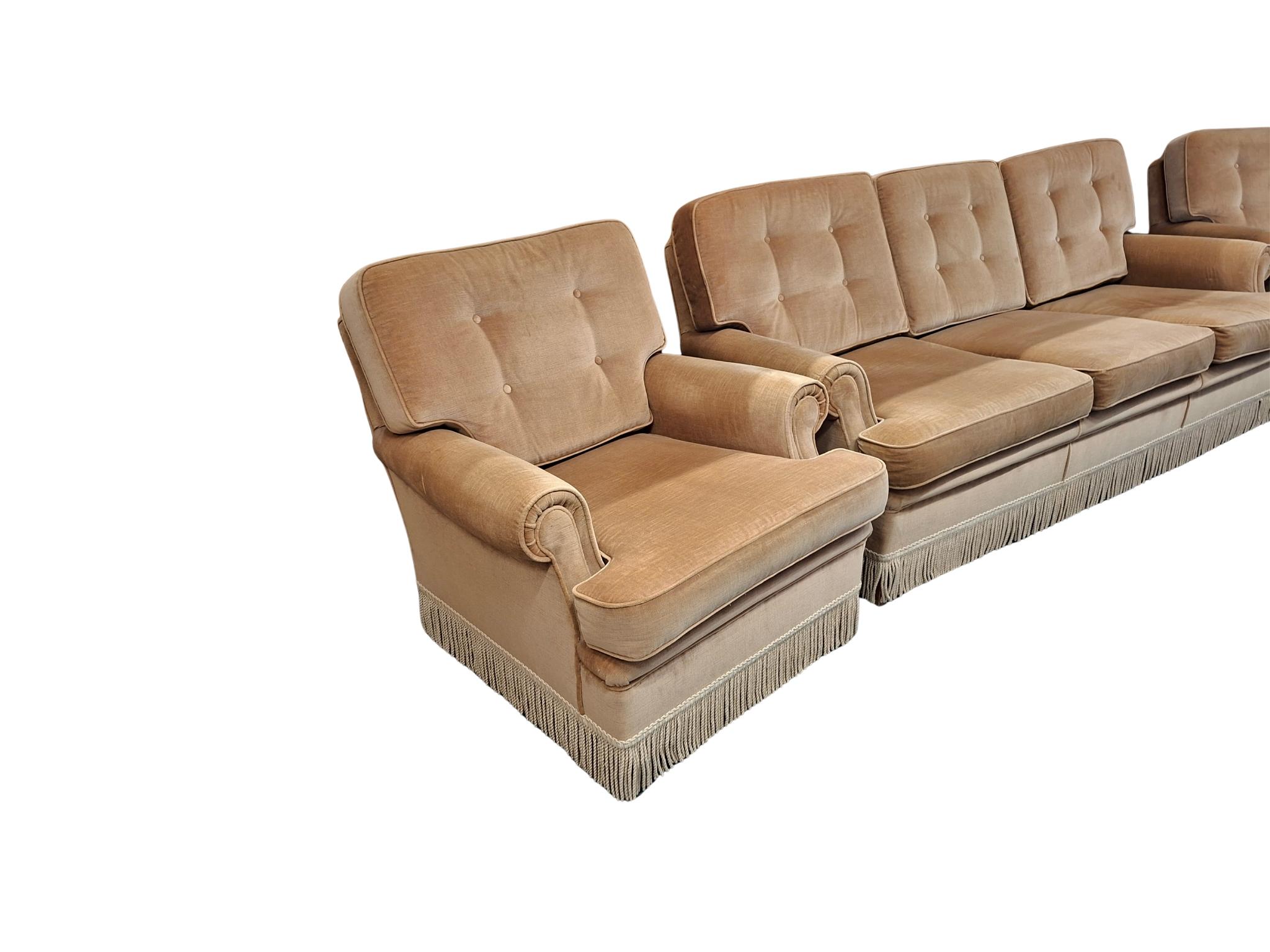 Juego de salón de chenilla de los años 70 con flecos decorativos Moderno de mediados de siglo en venta